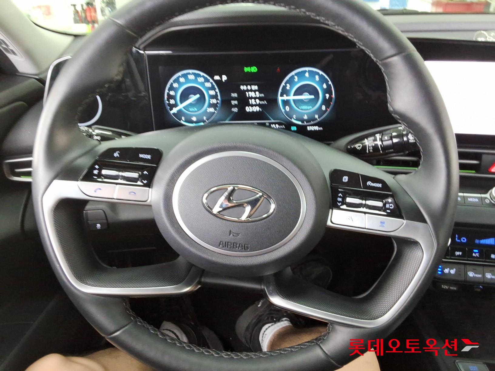 2021 - hyundai avante