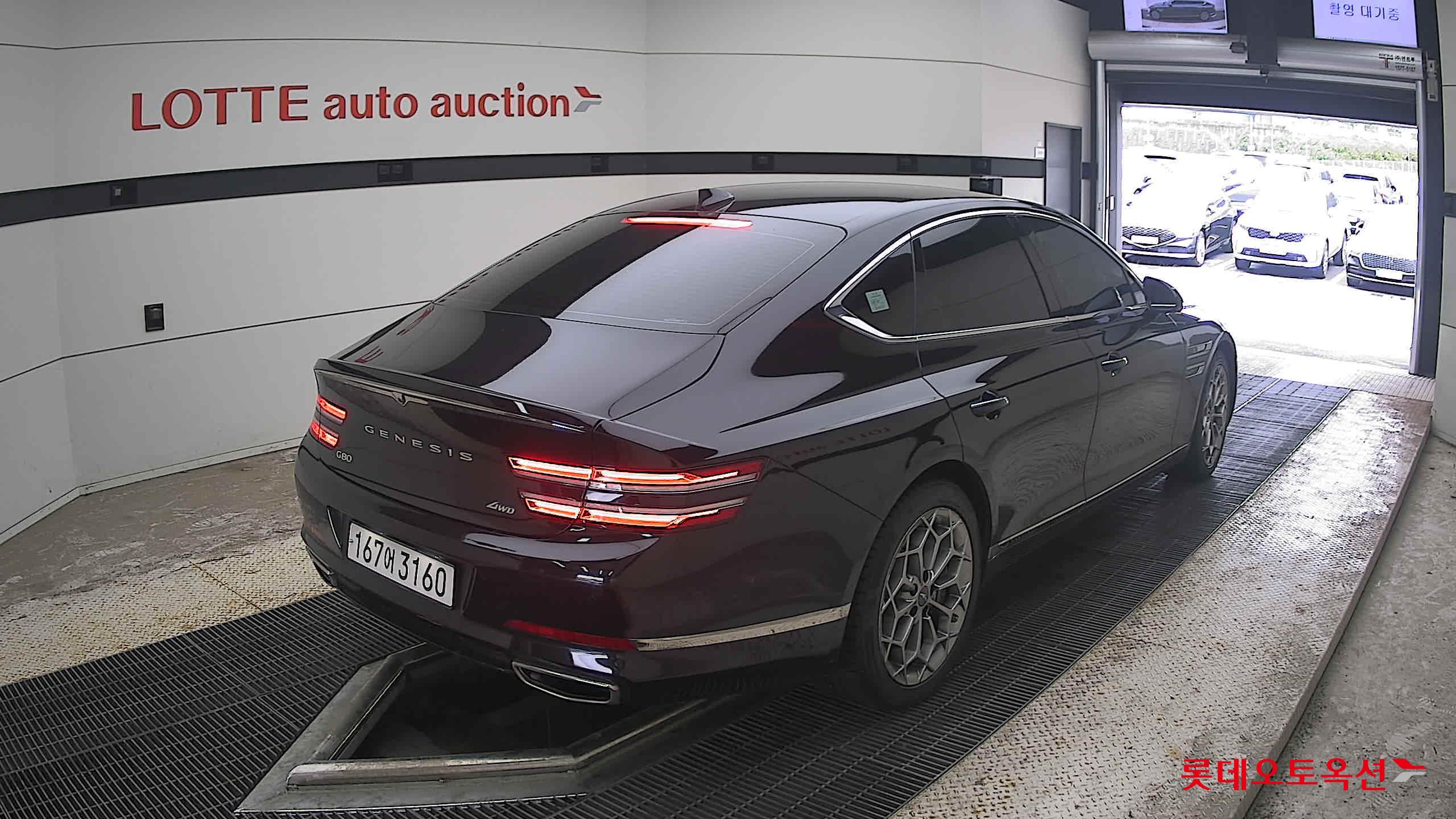 2023 - genesis g80
