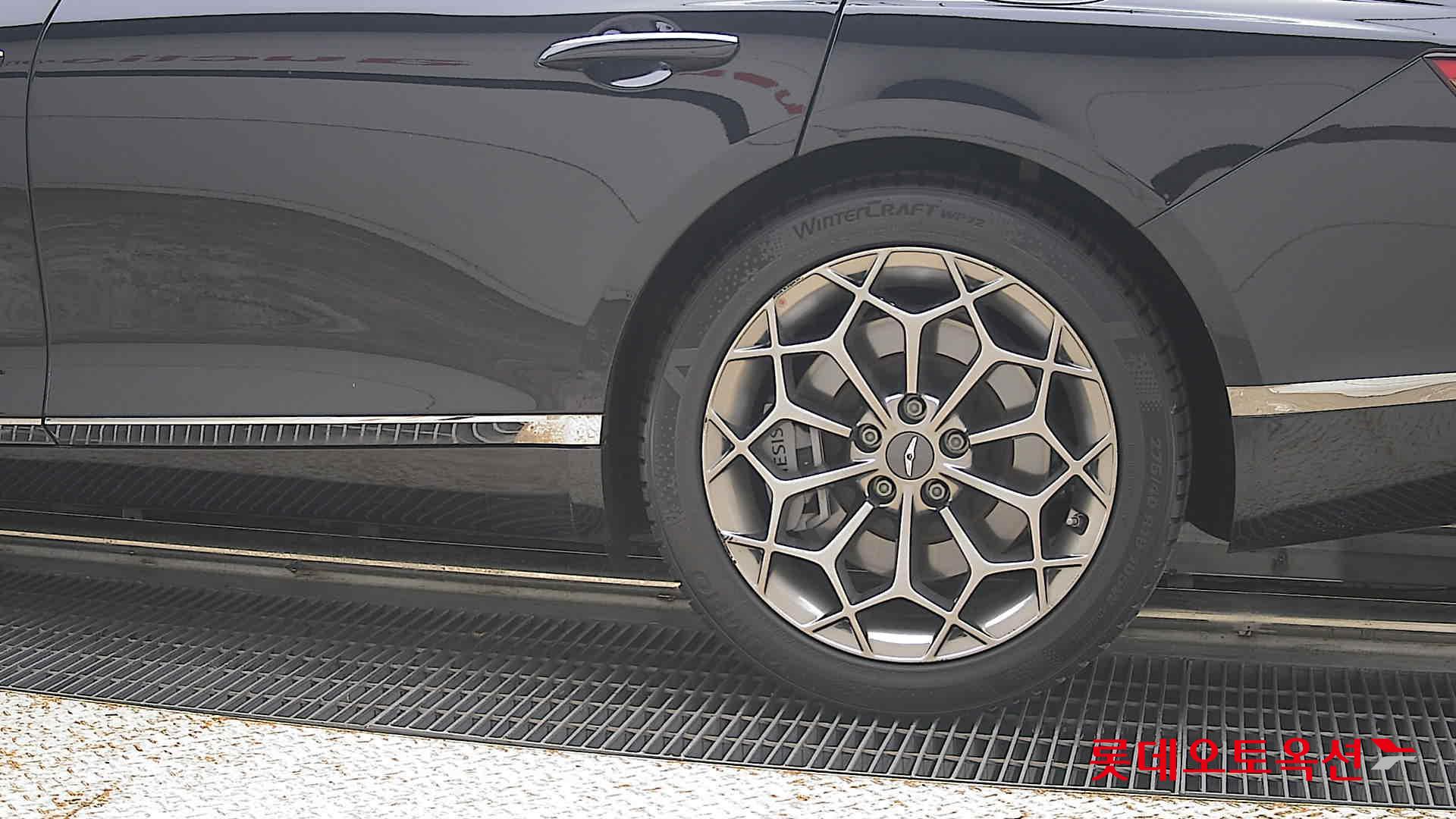 2023 - genesis g80