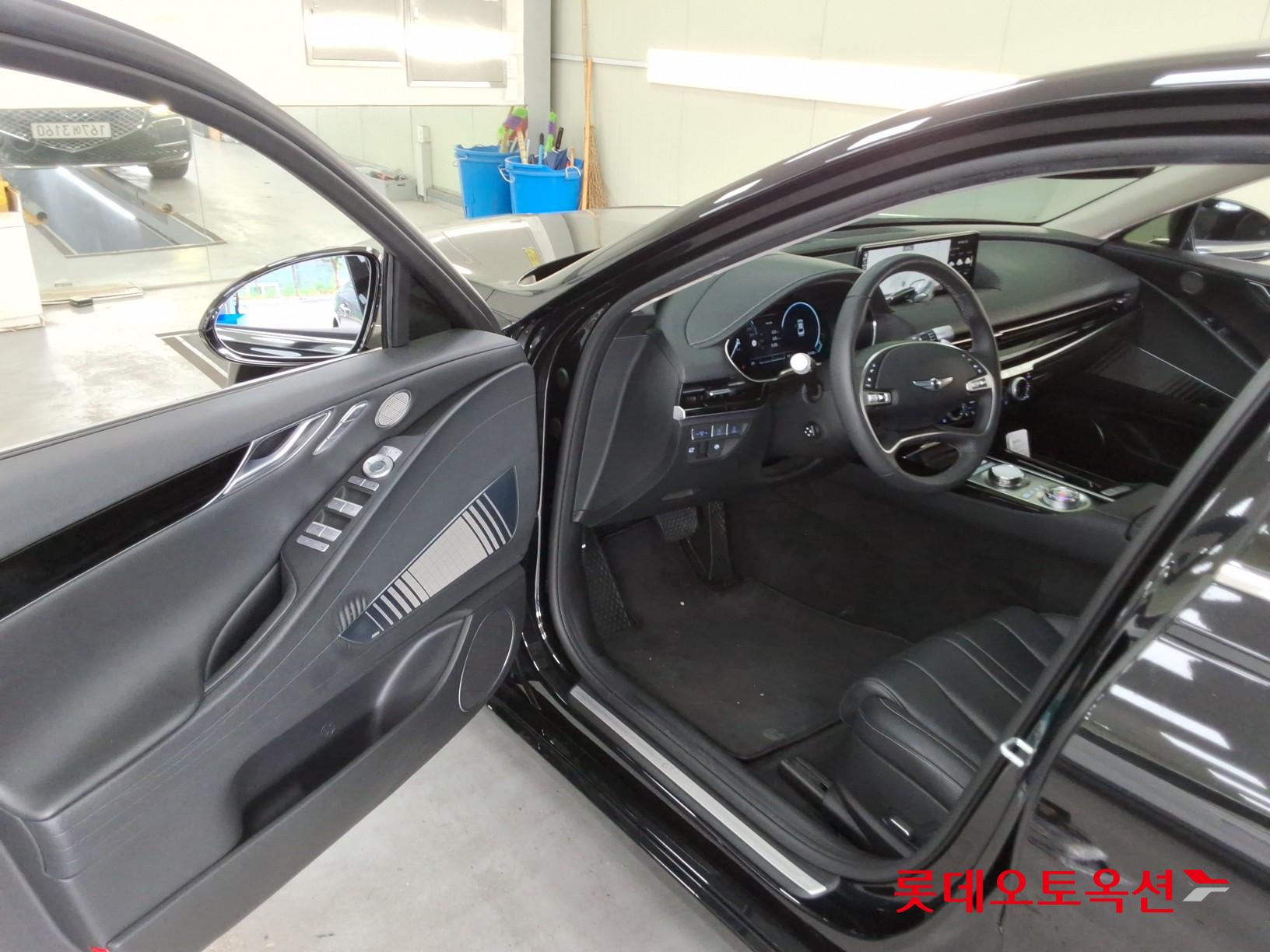2023 - genesis g80