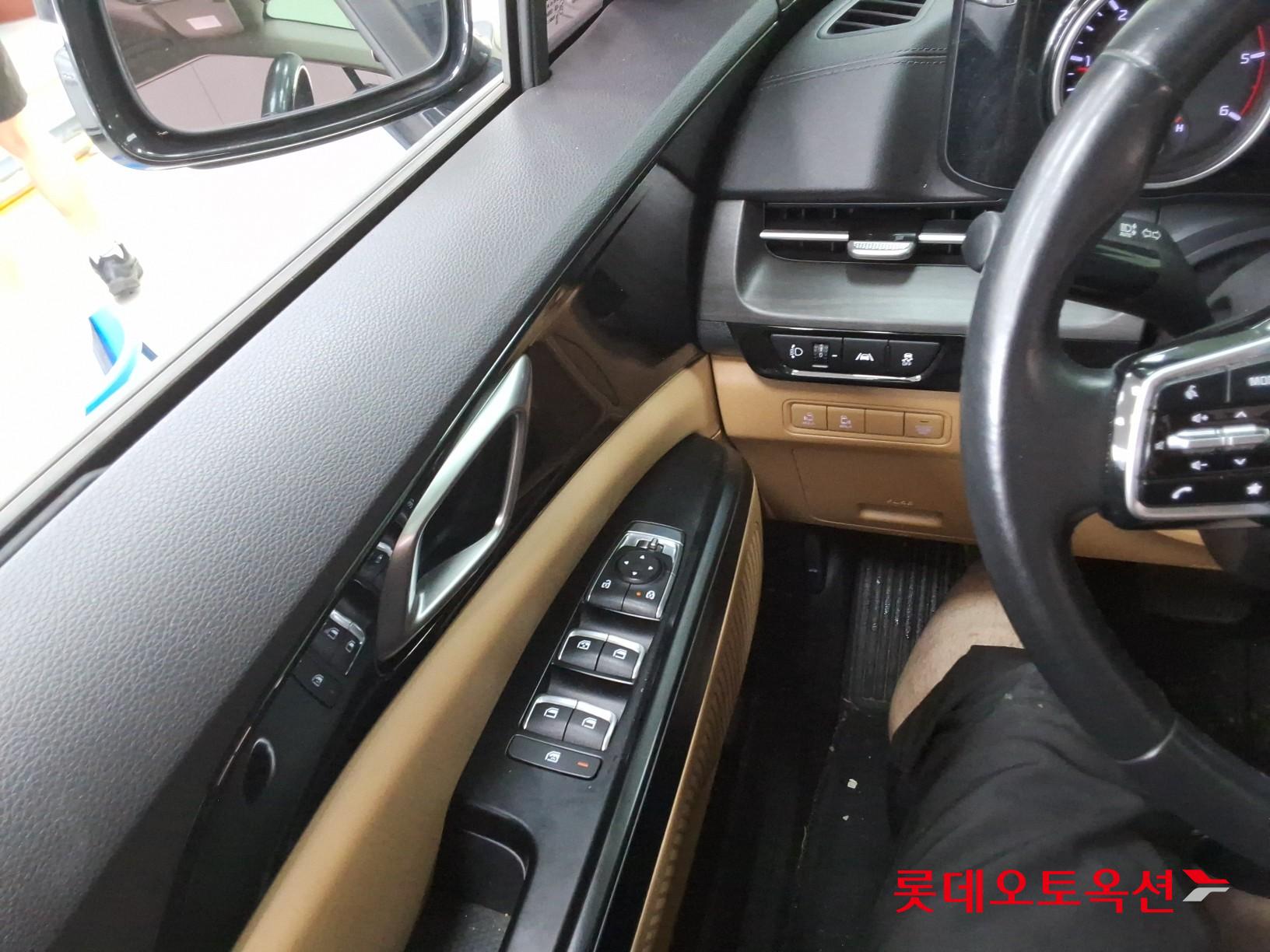 2021 - kia carnival