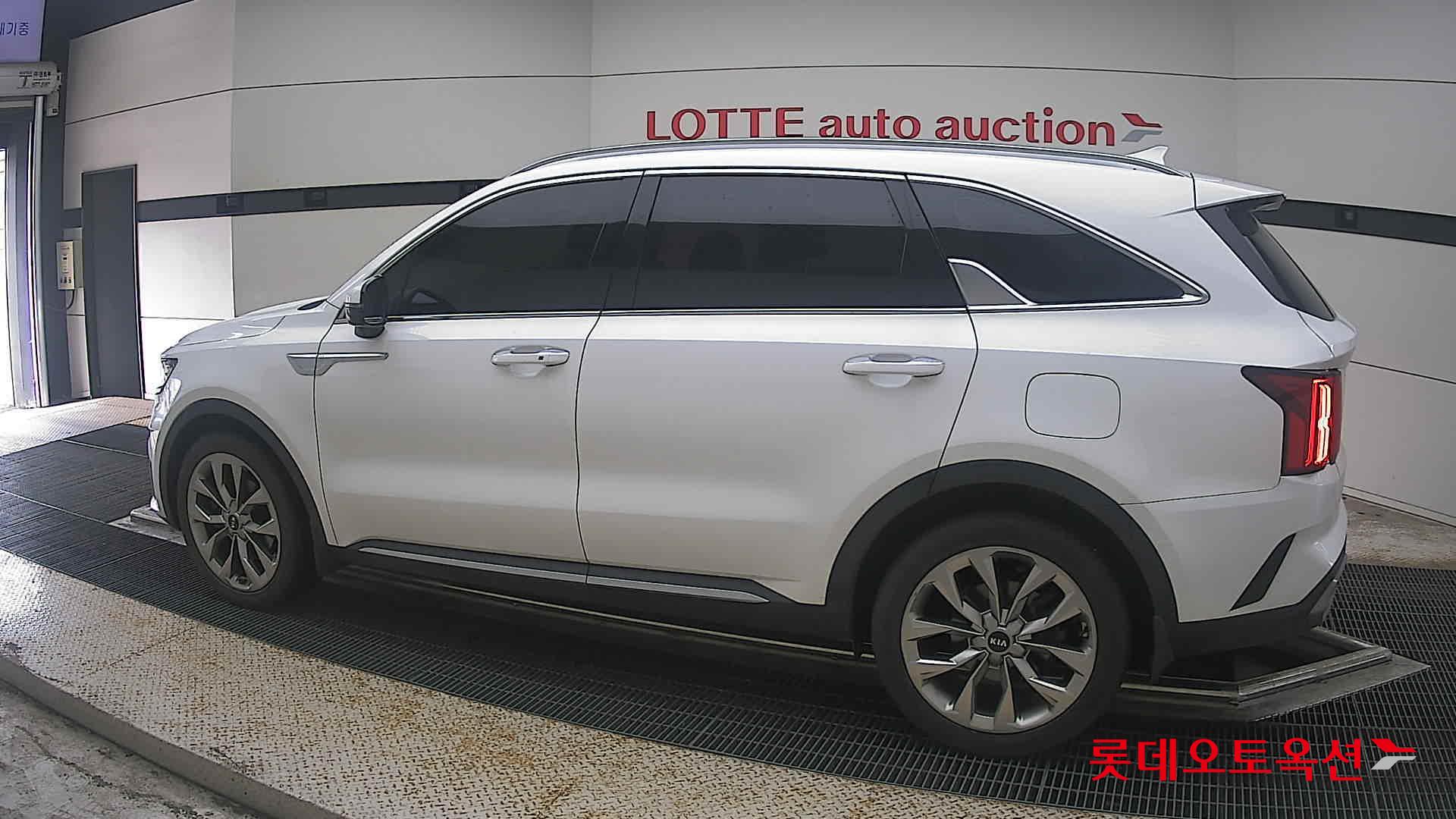 2021 - kia sorento