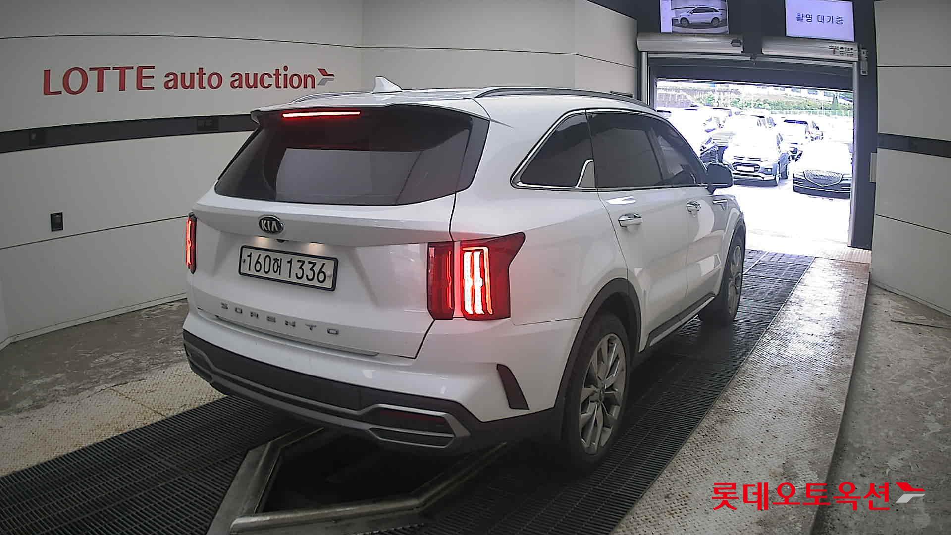 2021 - kia sorento