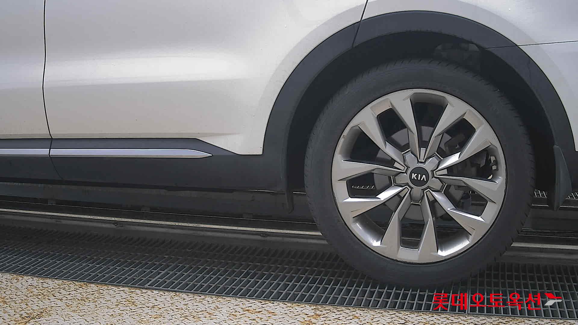 2021 - kia sorento