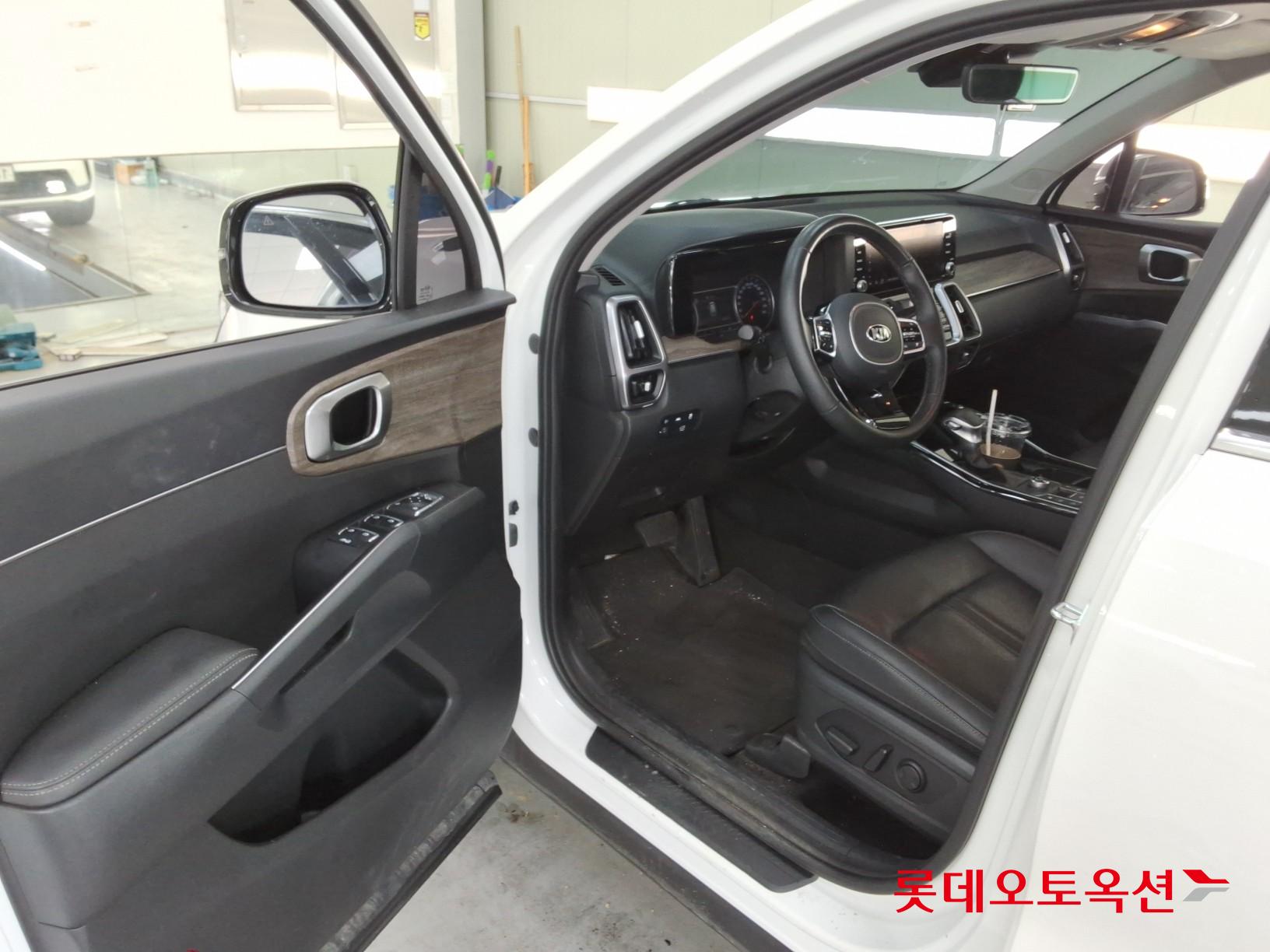 2021 - kia sorento