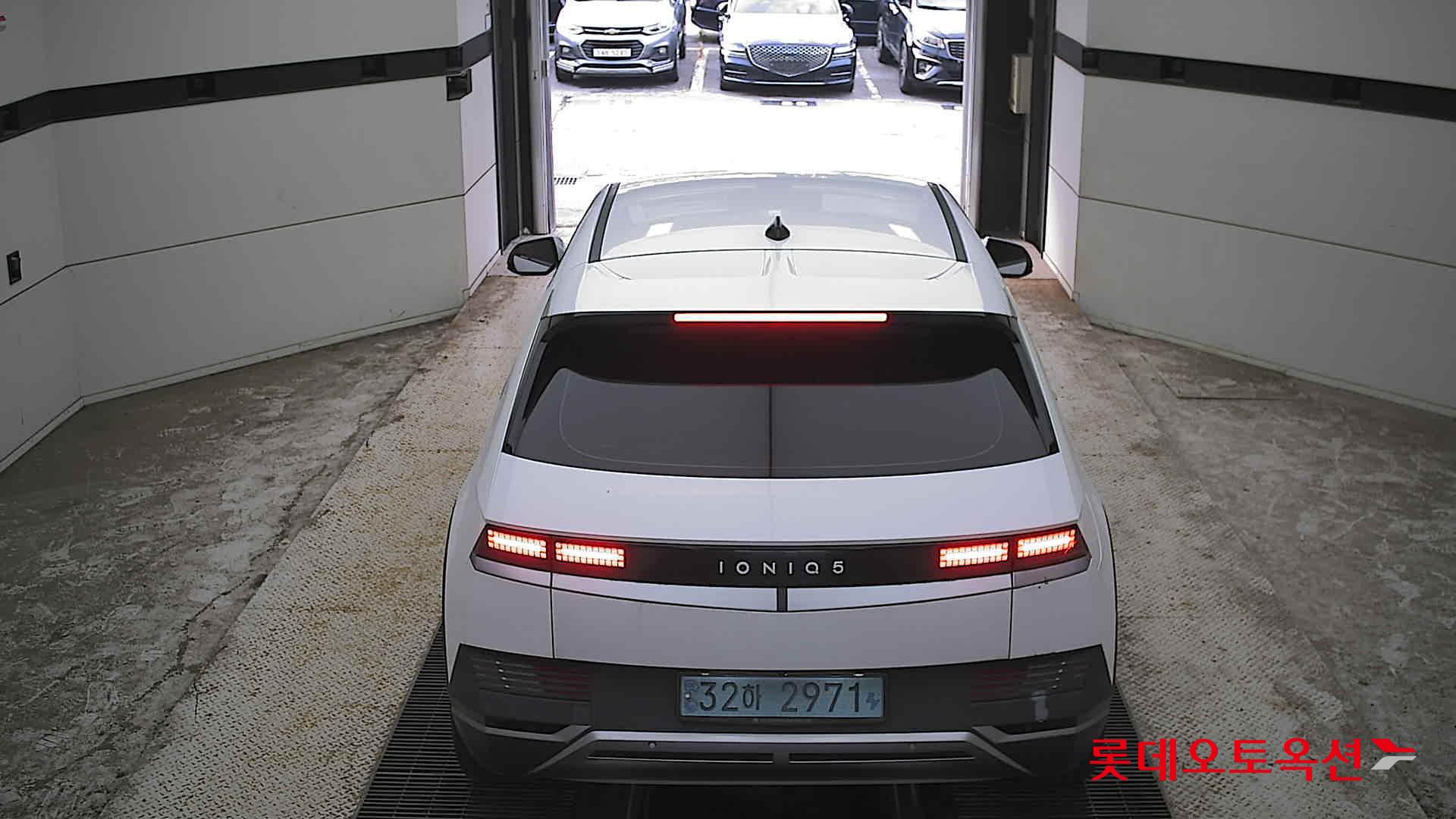 2022 - hyundai ioniq