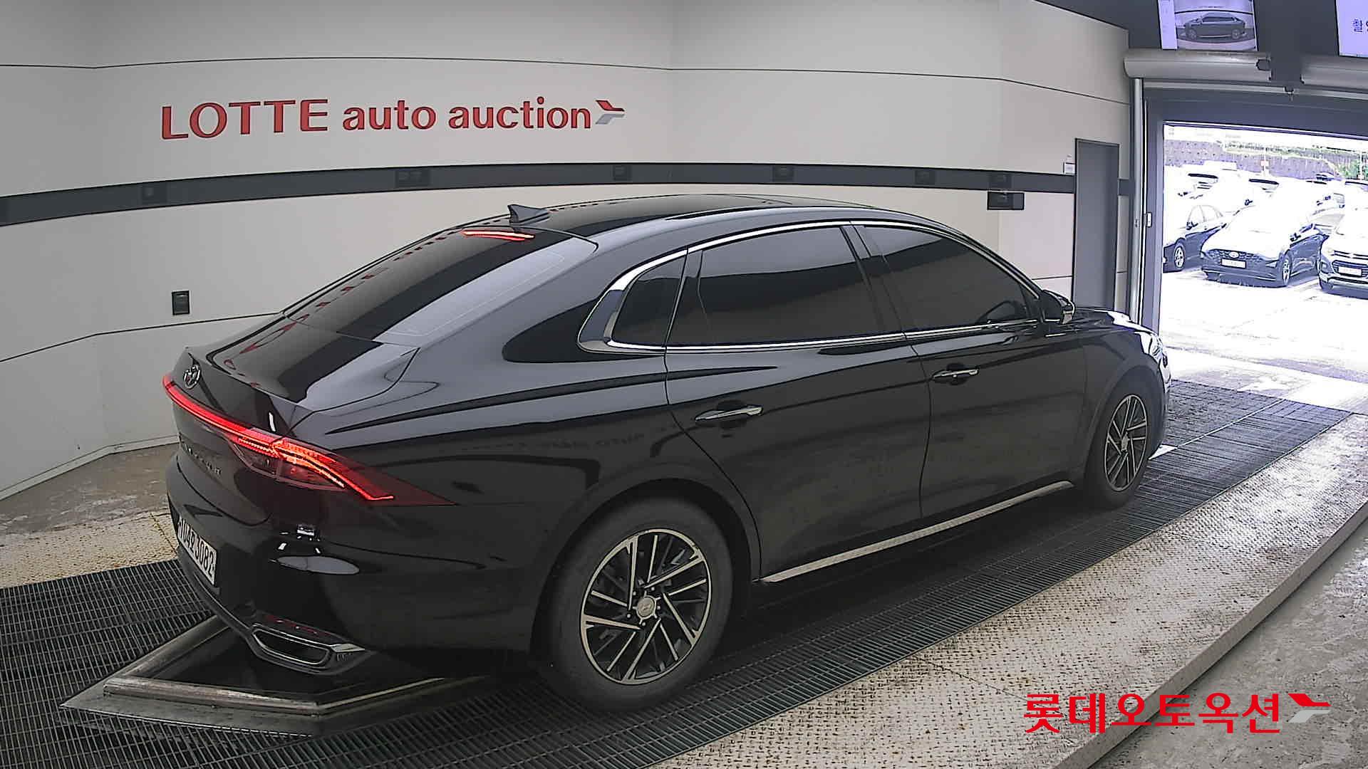 2020 - hyundai grandeur