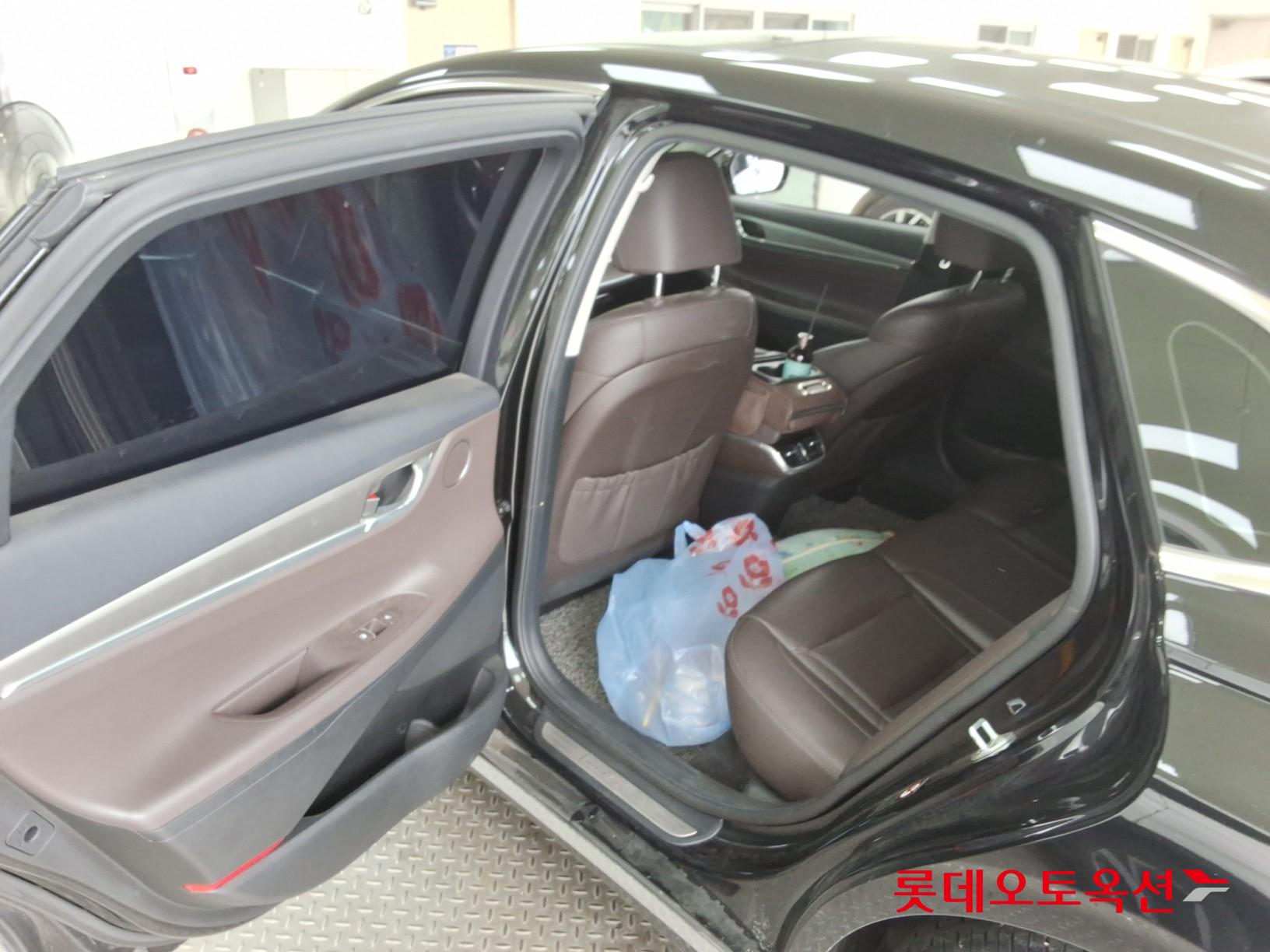 2020 - hyundai grandeur