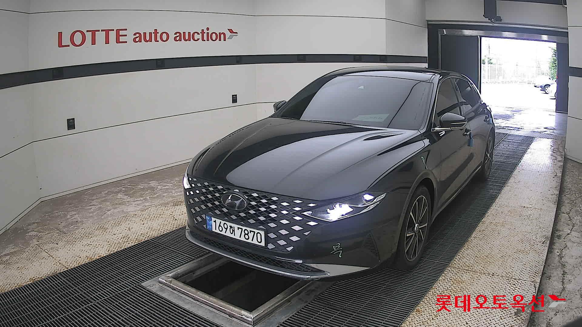 2022 - hyundai grandeur