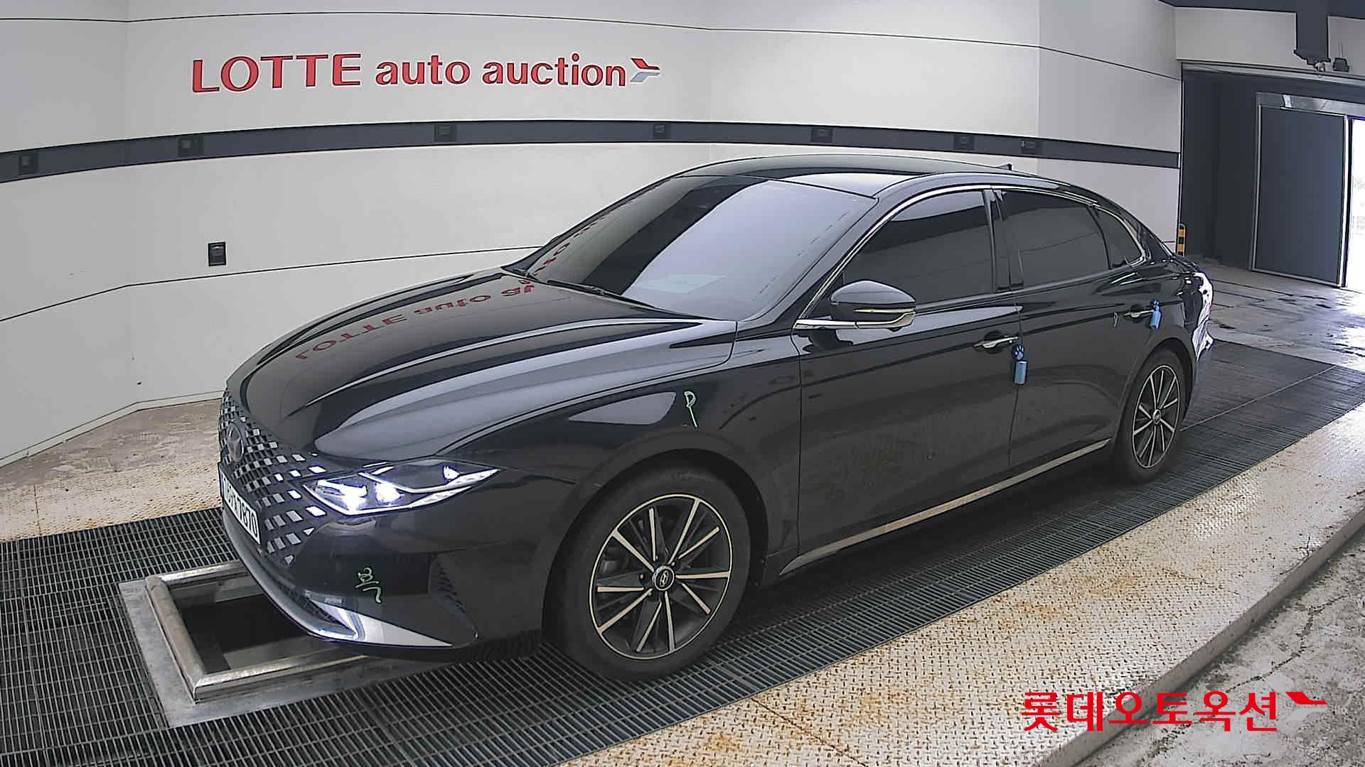 2022 - hyundai grandeur