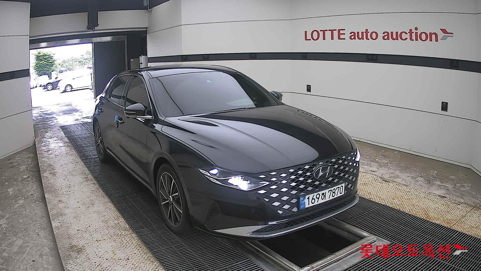 2022 - hyundai grandeur
