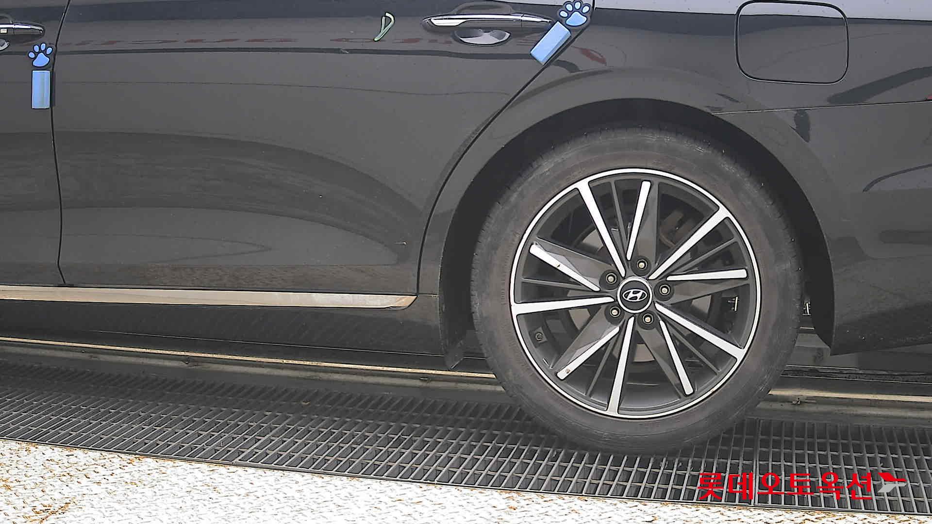 2022 - hyundai grandeur