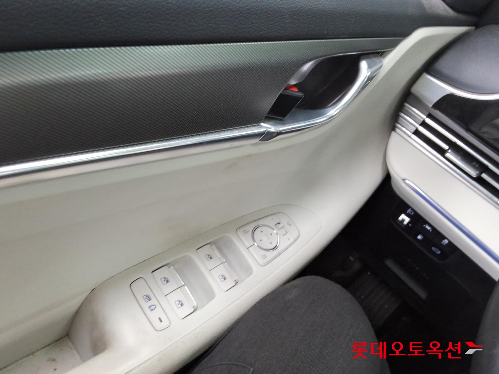 2022 - hyundai grandeur