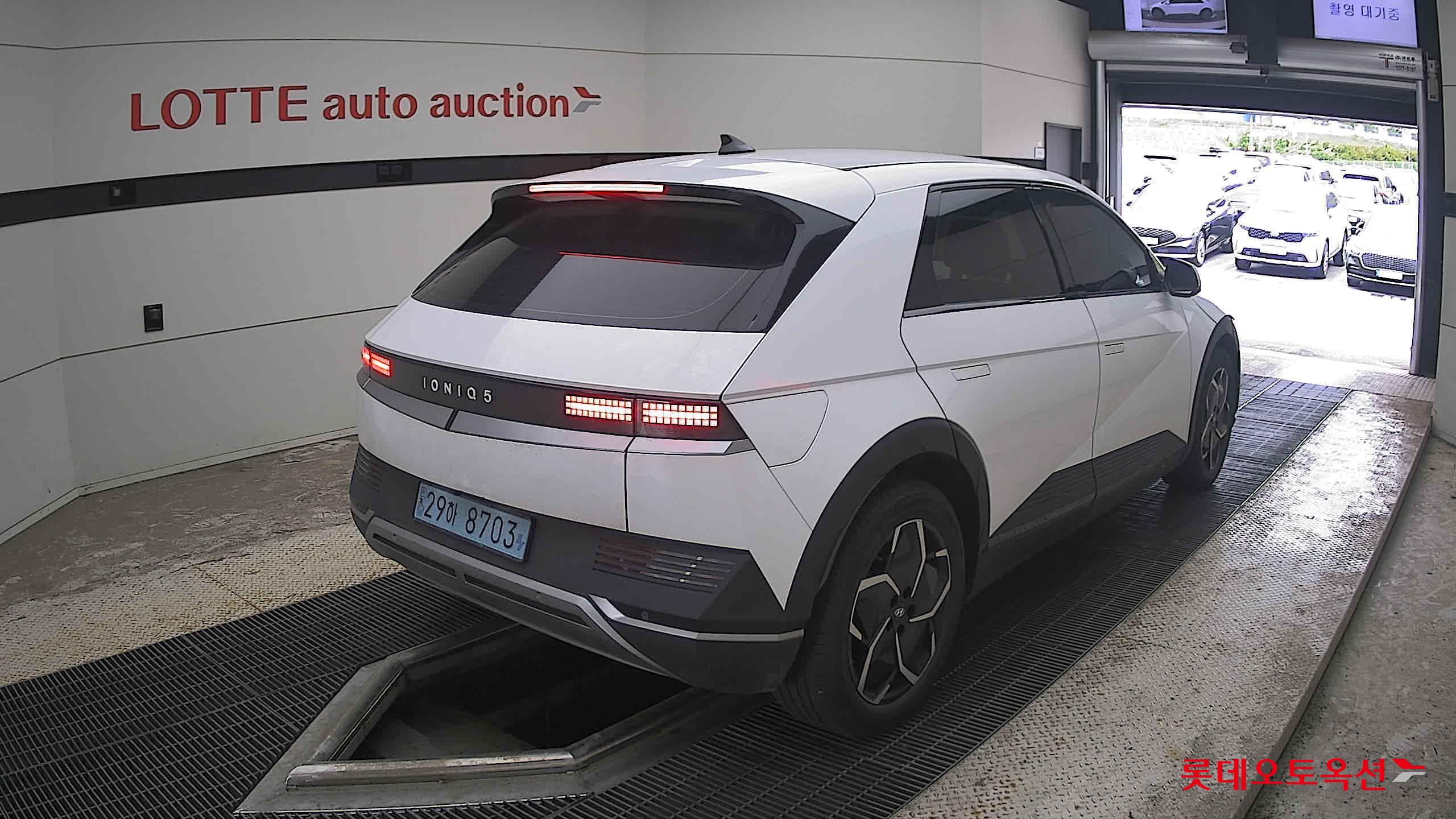 2022 - hyundai ioniq