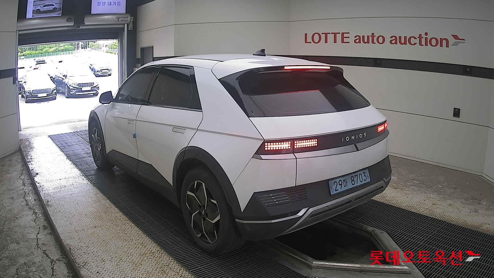 2022 - hyundai ioniq