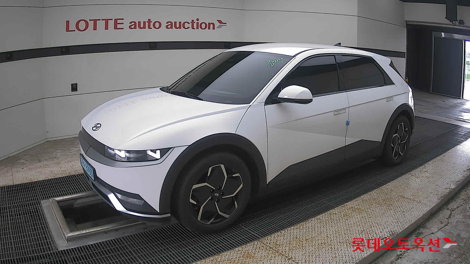2022 - hyundai ioniq