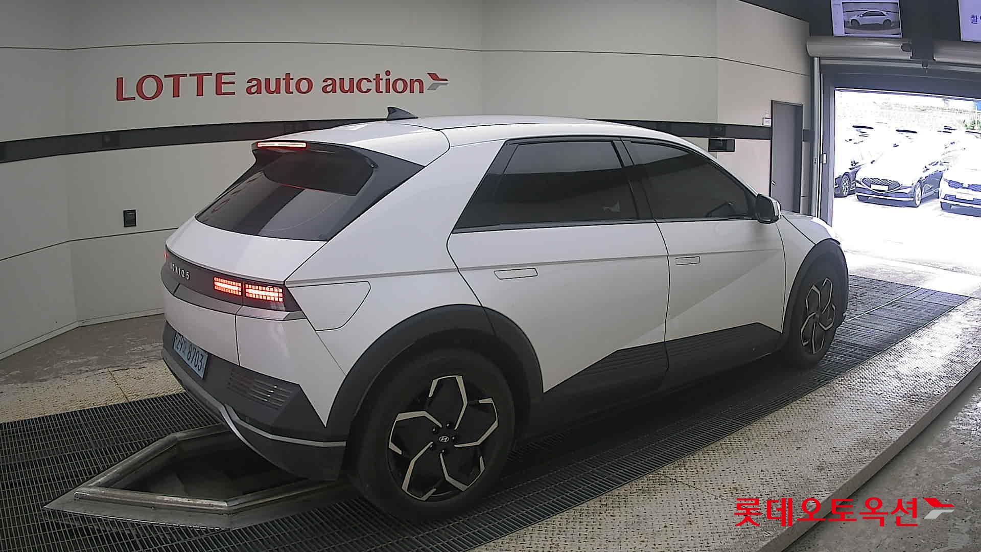 2022 - hyundai ioniq