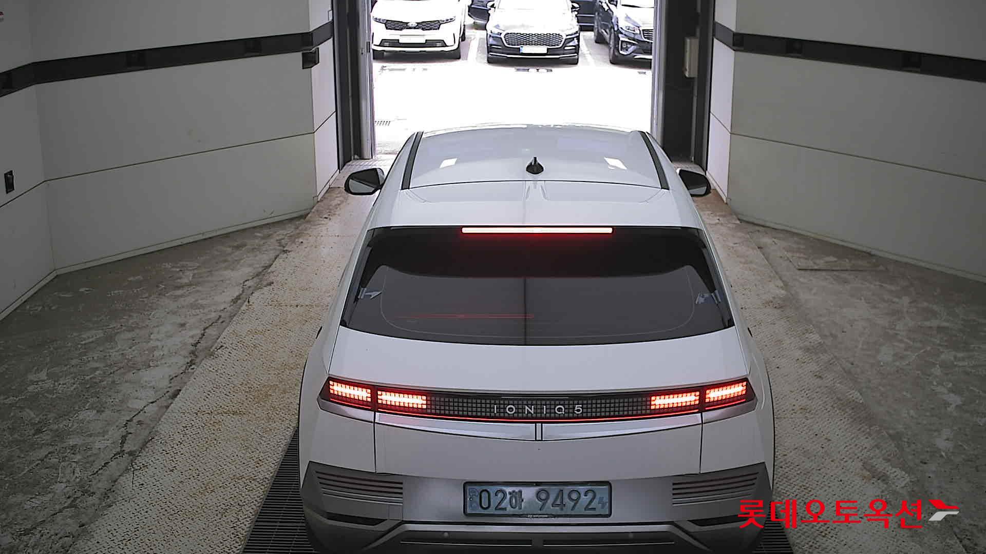 2022 - hyundai ioniq