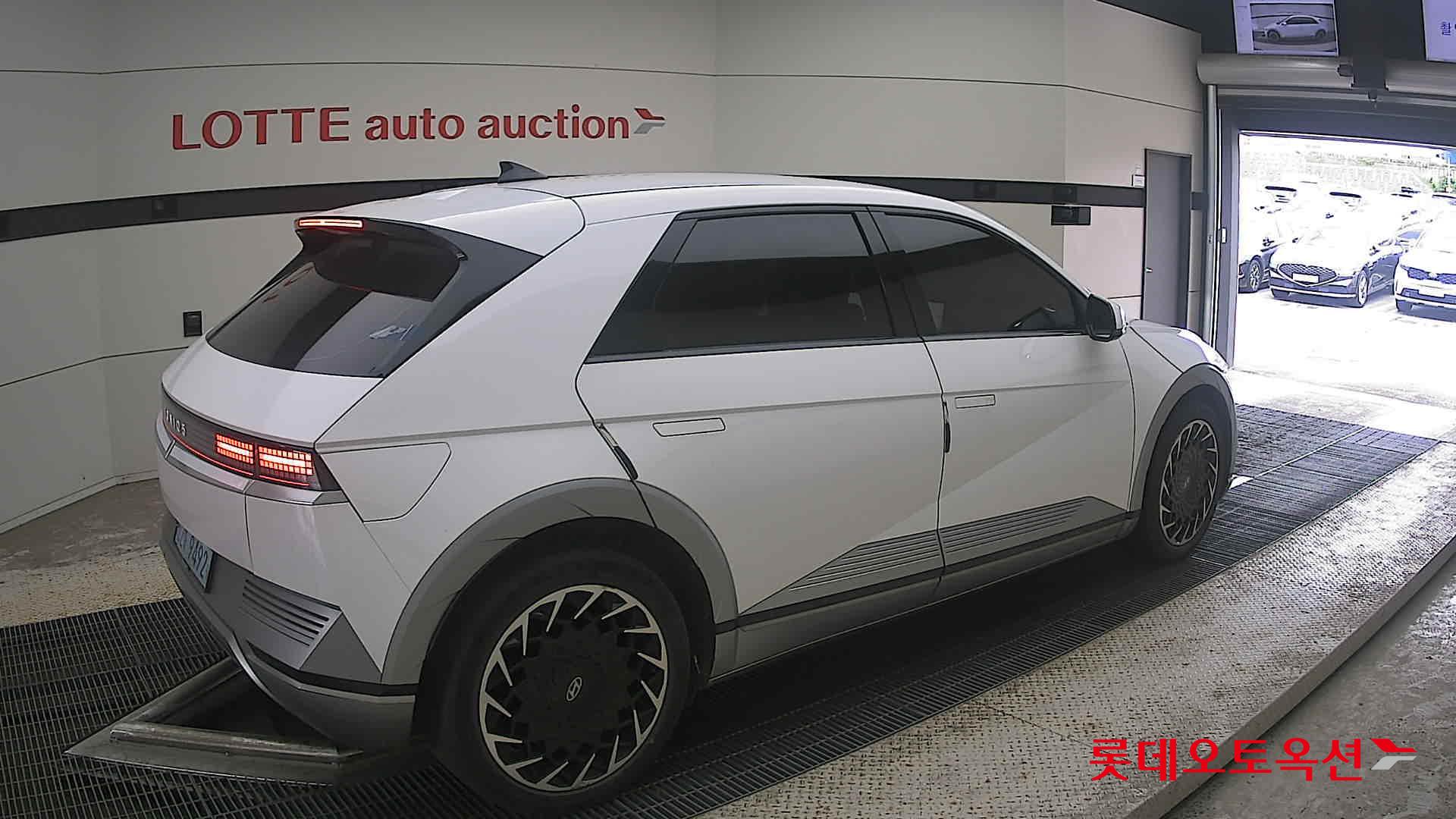2022 - hyundai ioniq