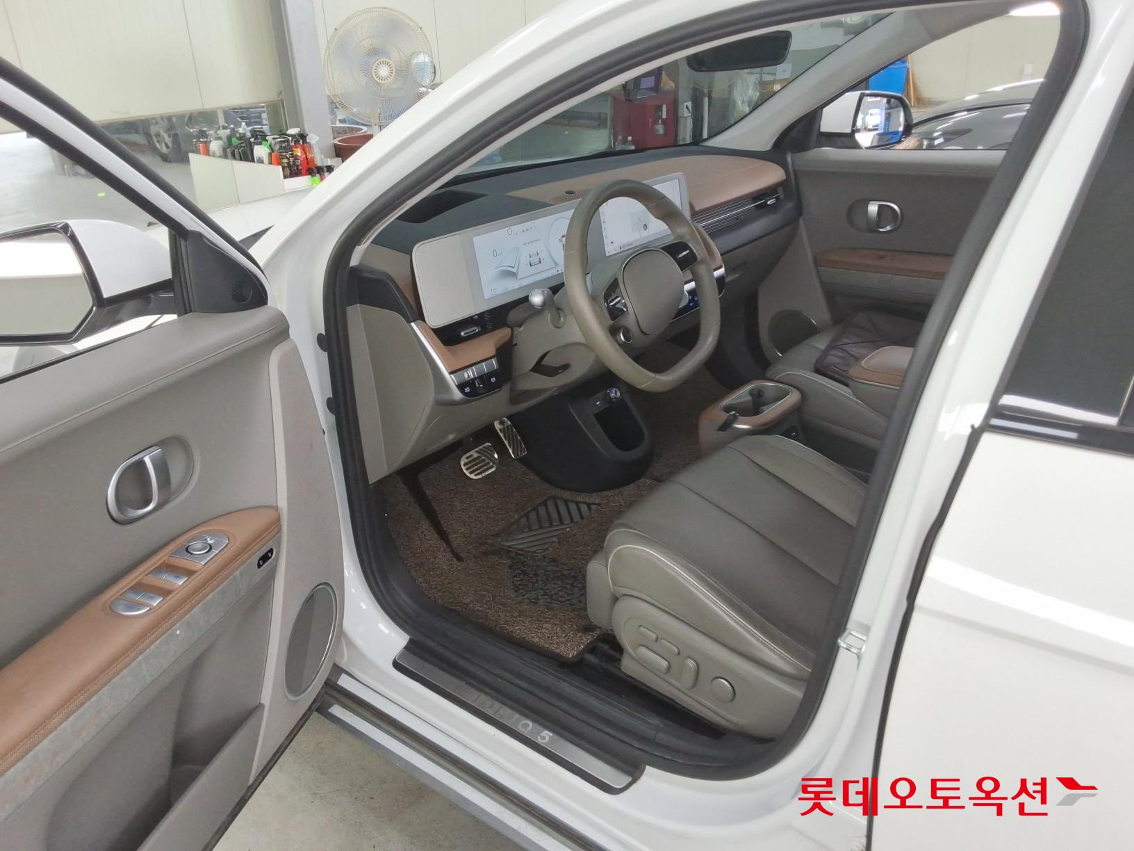 2022 - hyundai ioniq