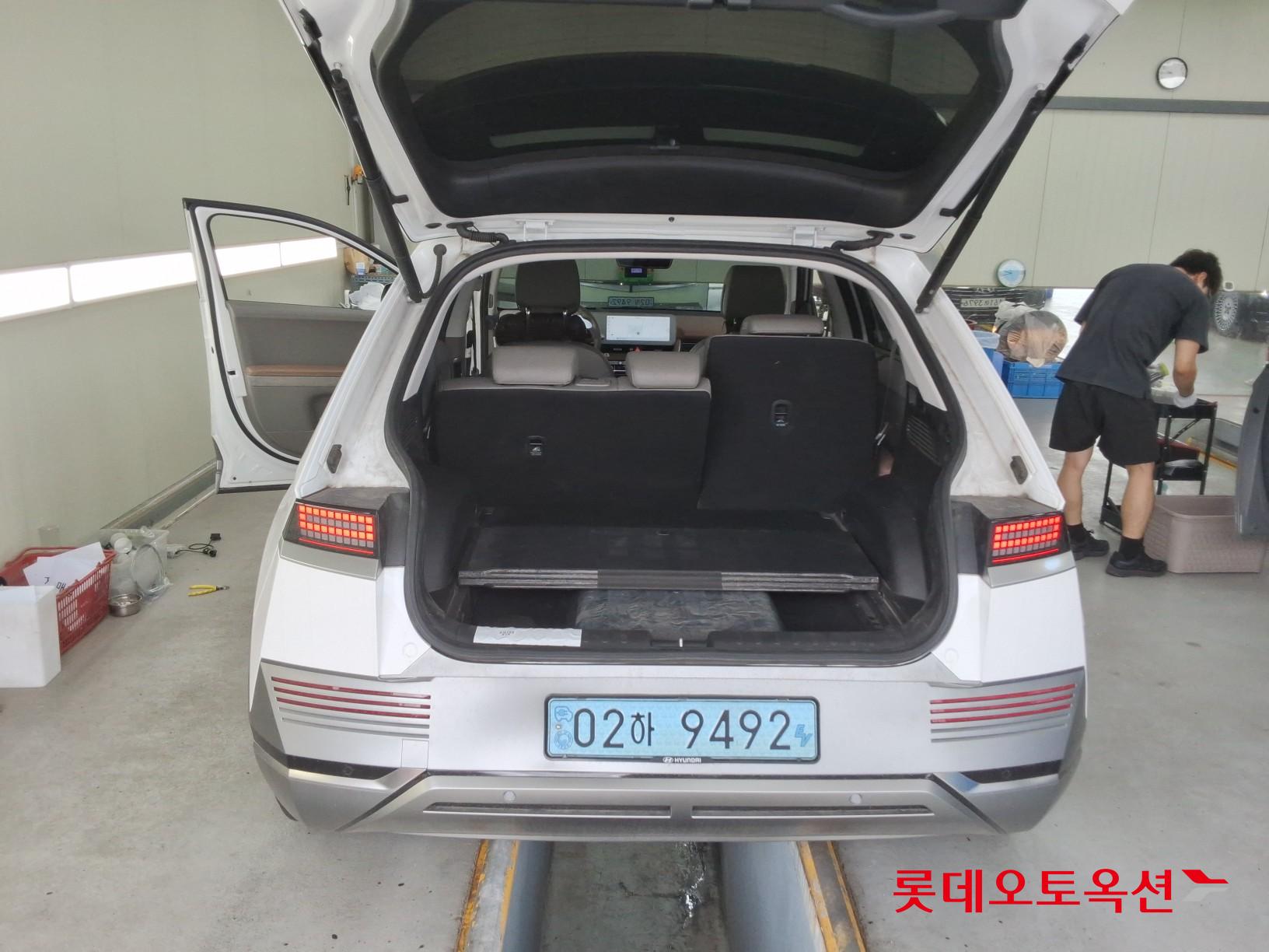 2022 - hyundai ioniq
