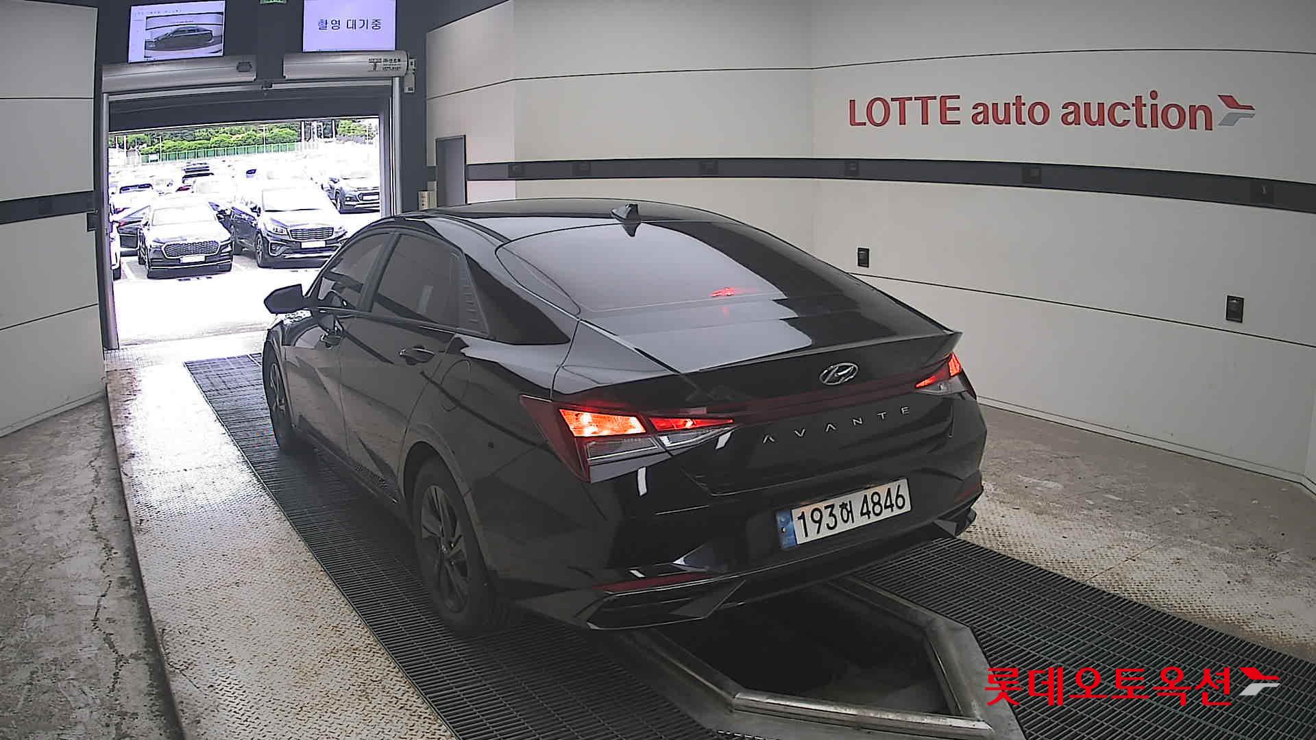 2023 - hyundai avante