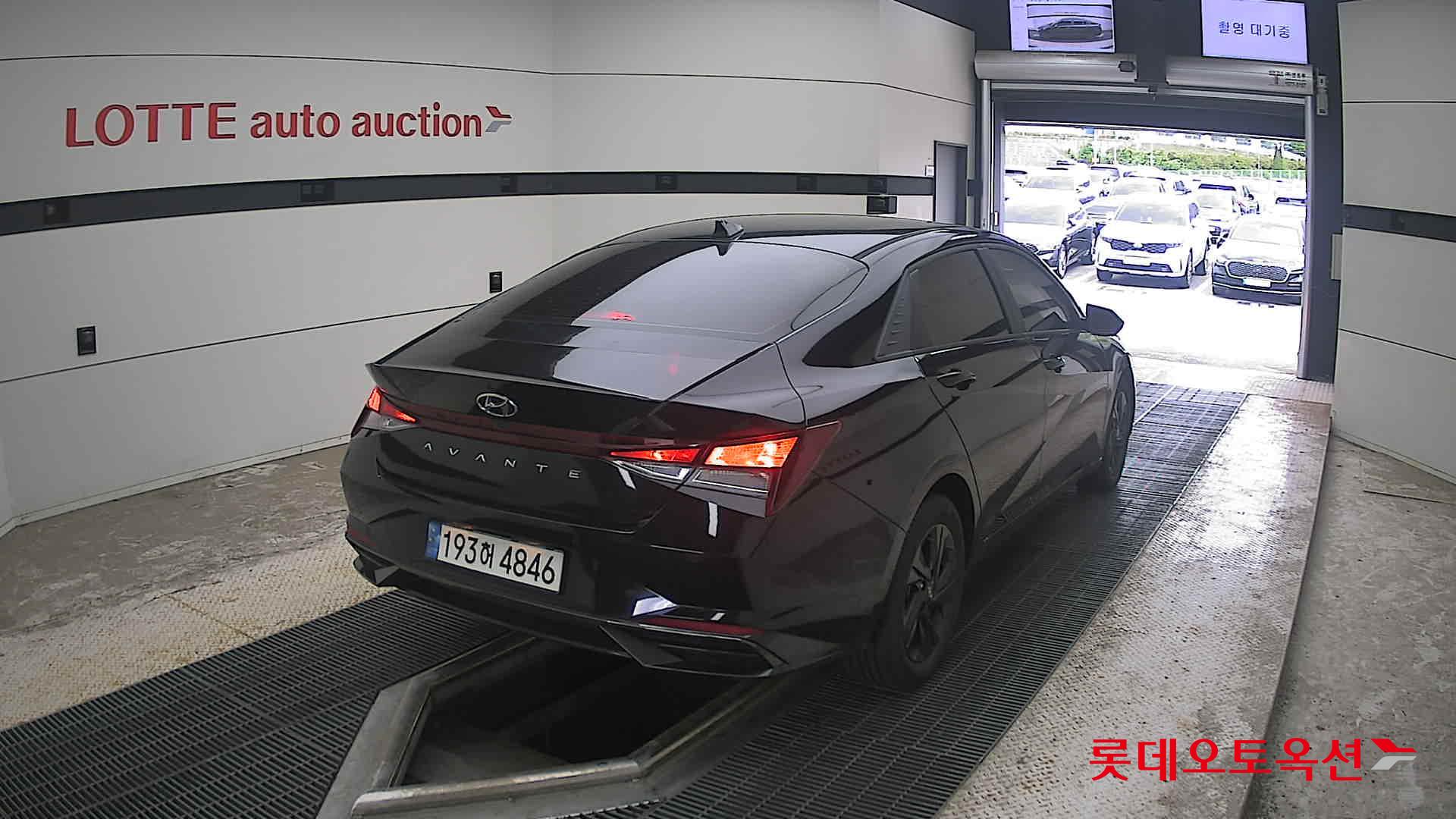 2023 - hyundai avante