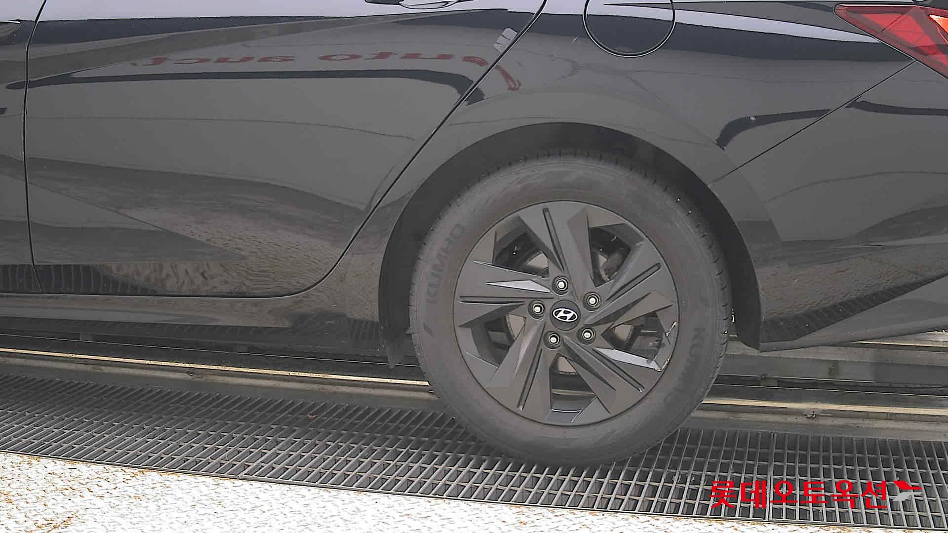 2023 - hyundai avante