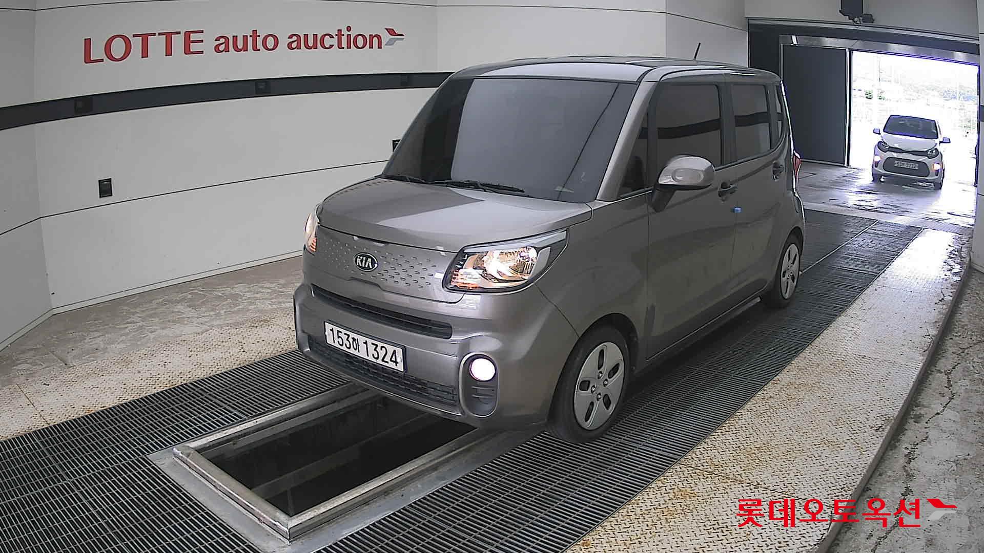 2021 - kia ray