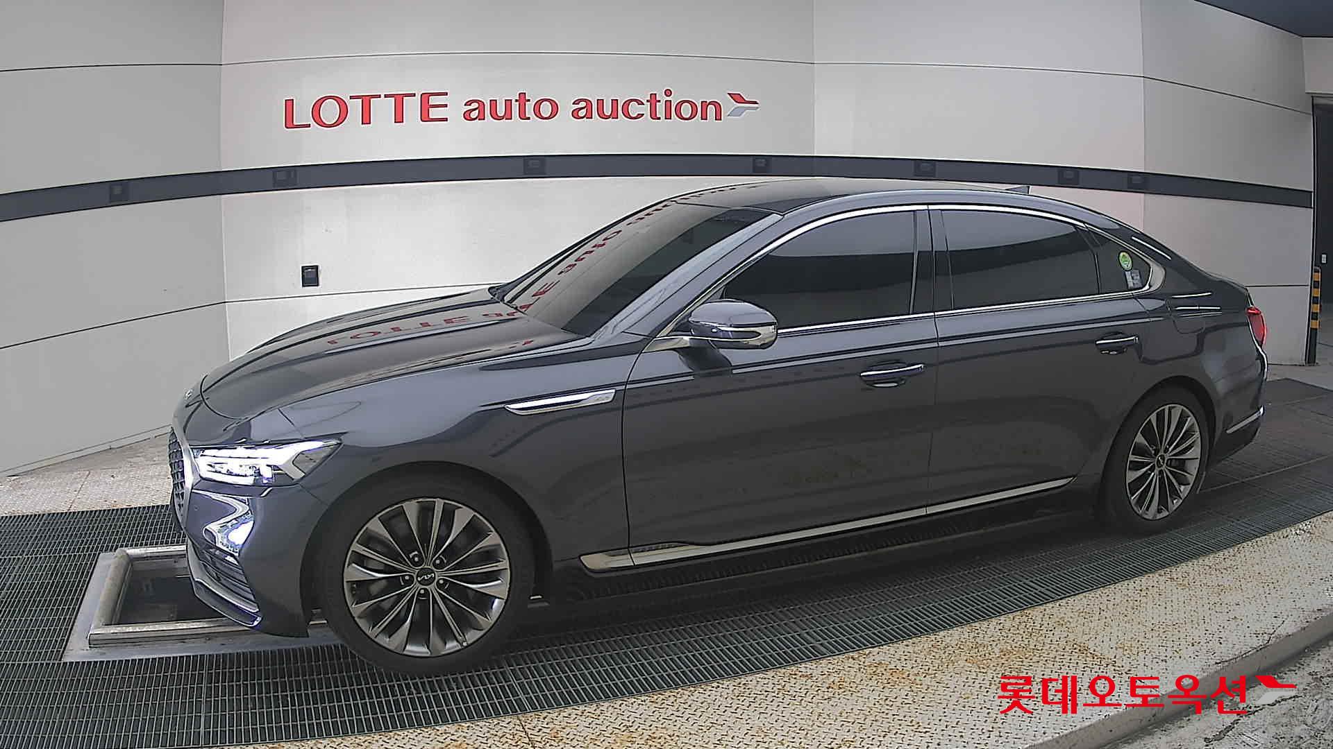 2022 - kia k9