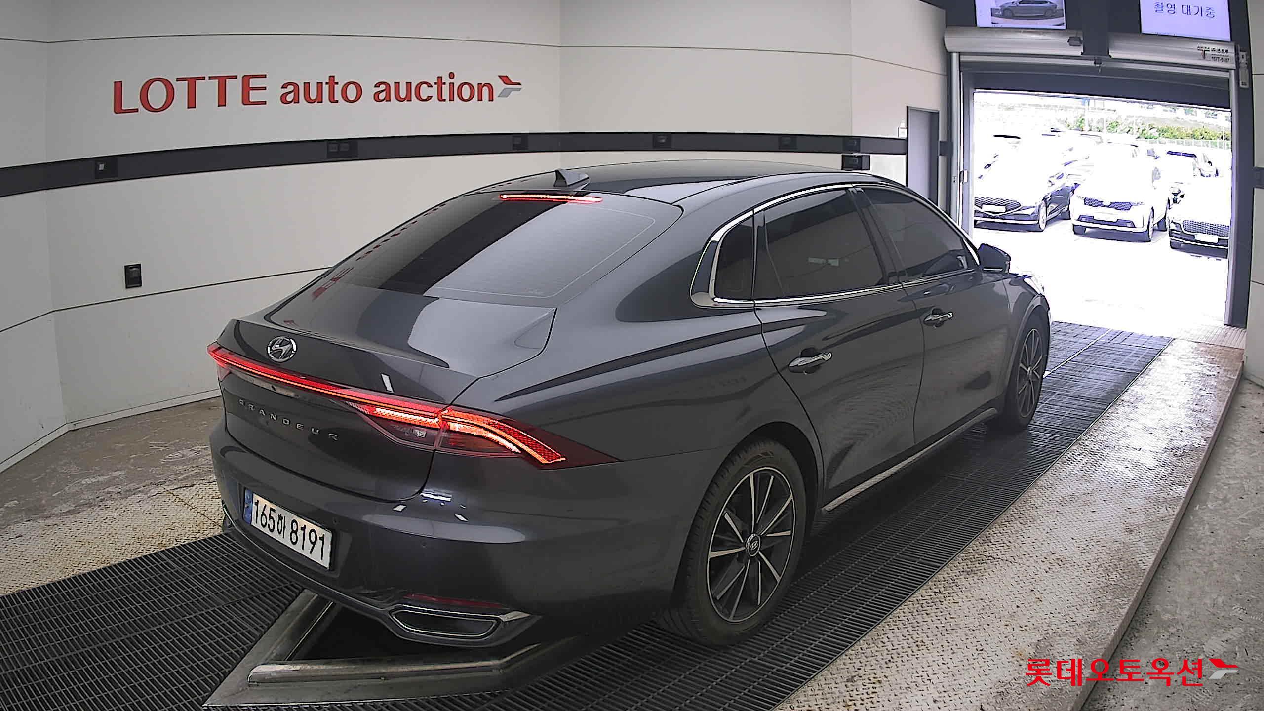 2022 - hyundai grandeur