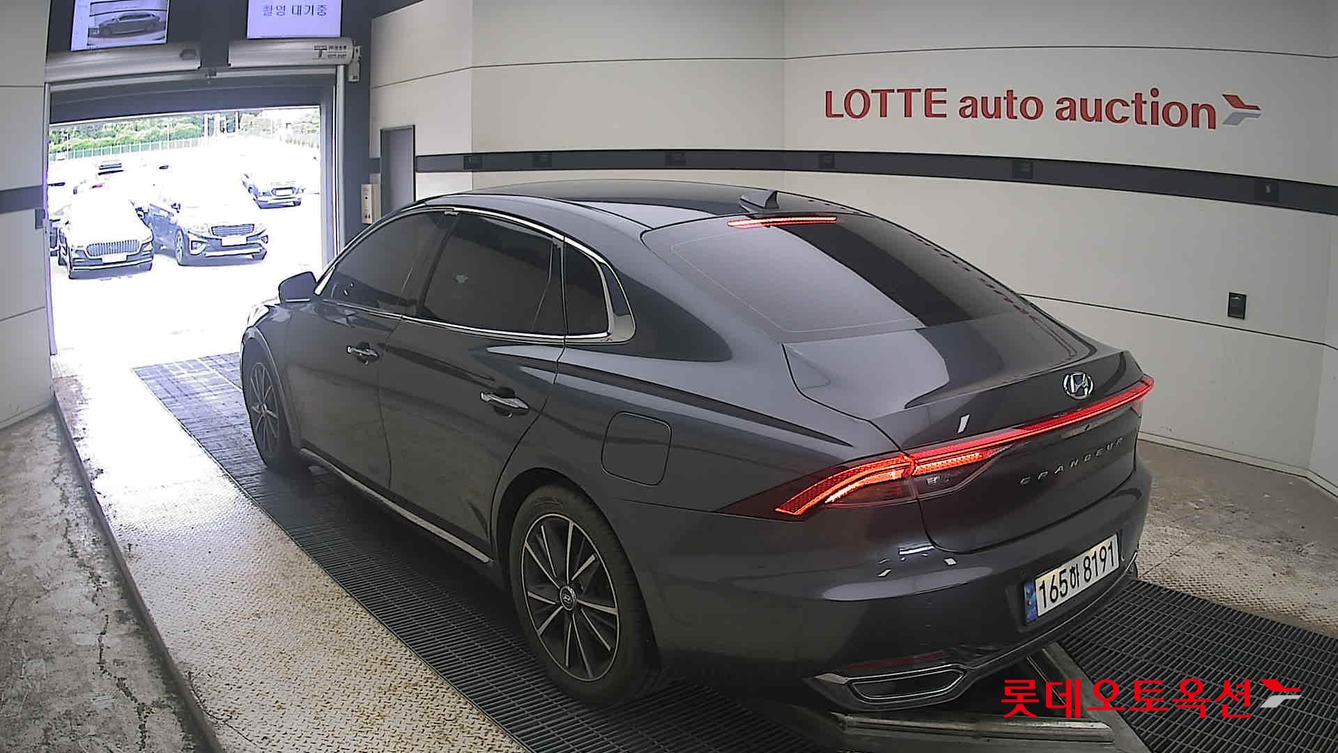 2022 - hyundai grandeur