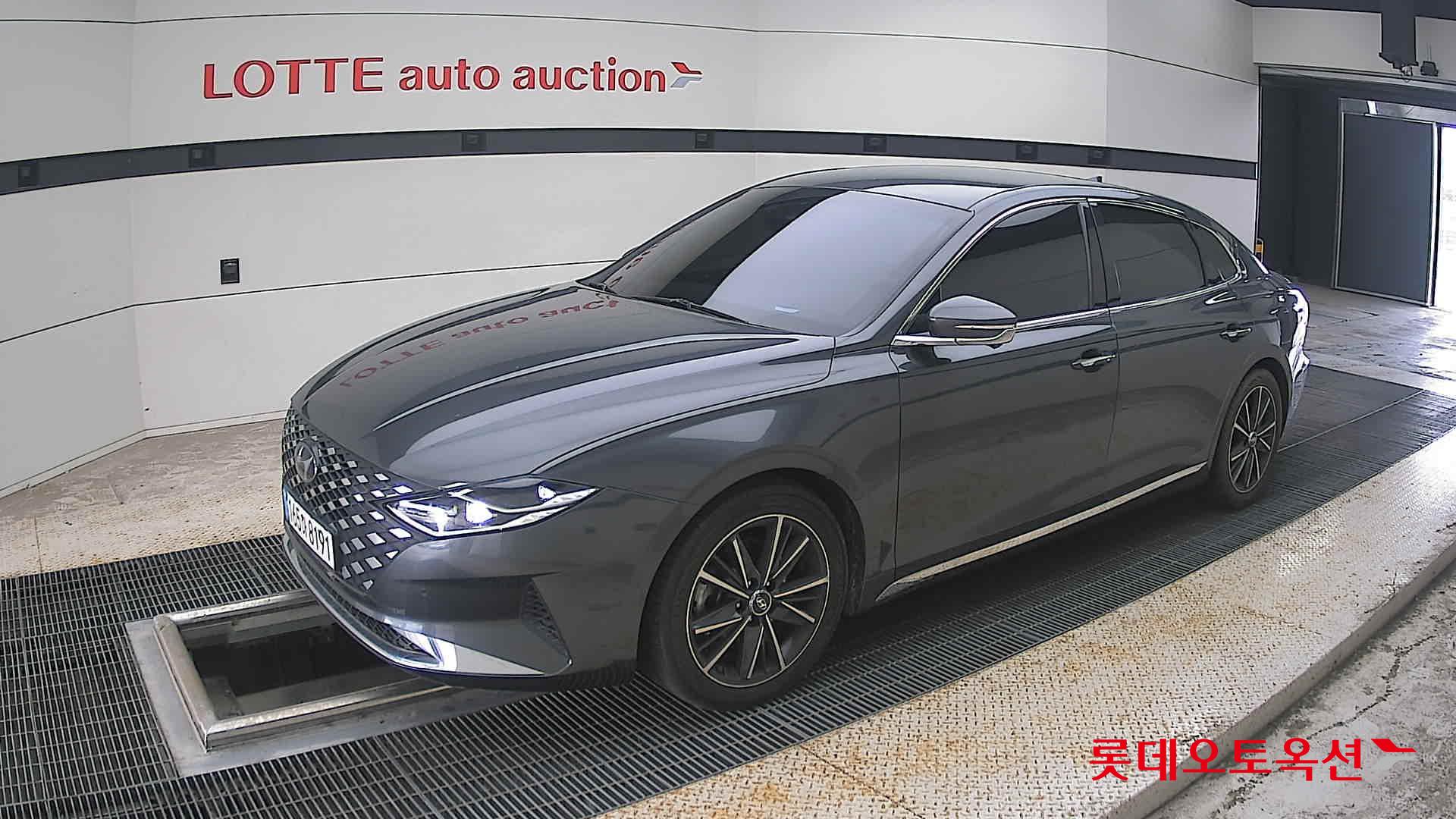 2022 - hyundai grandeur