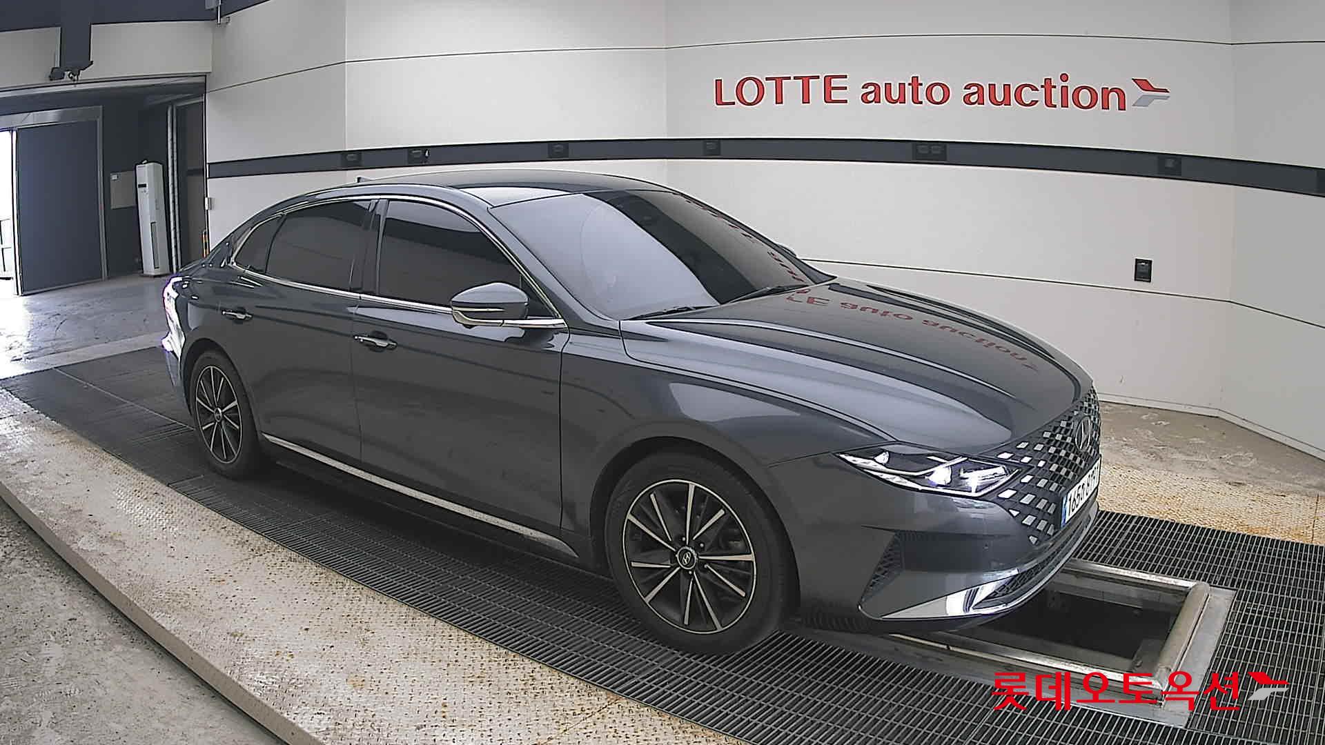 2022 - hyundai grandeur