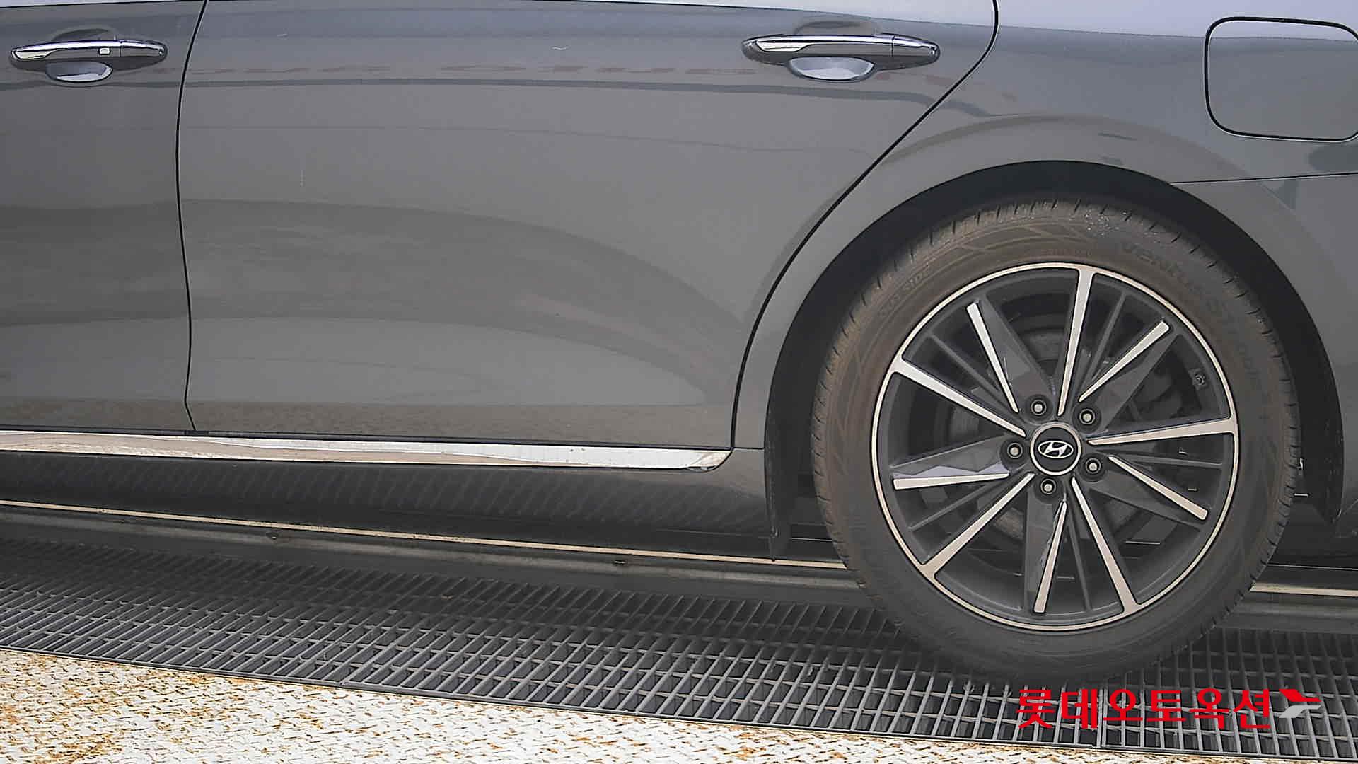 2022 - hyundai grandeur
