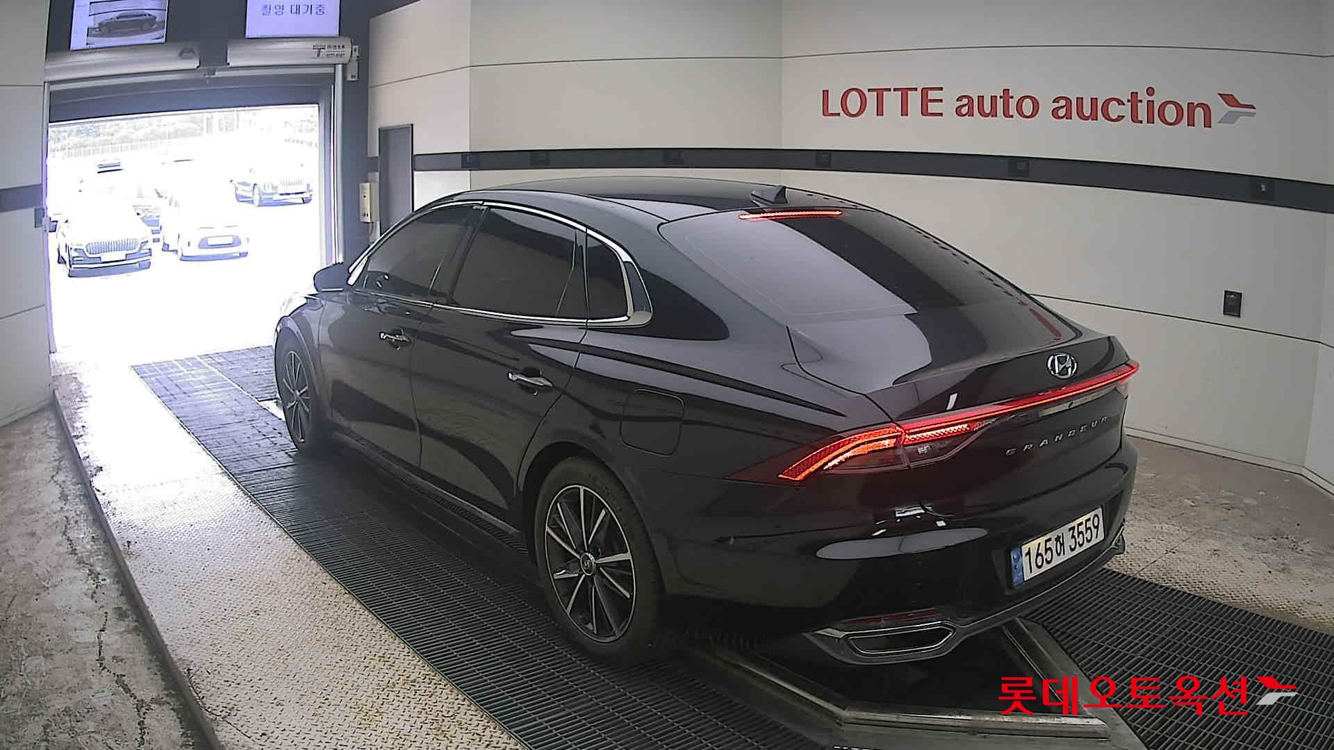 2022 - hyundai grandeur