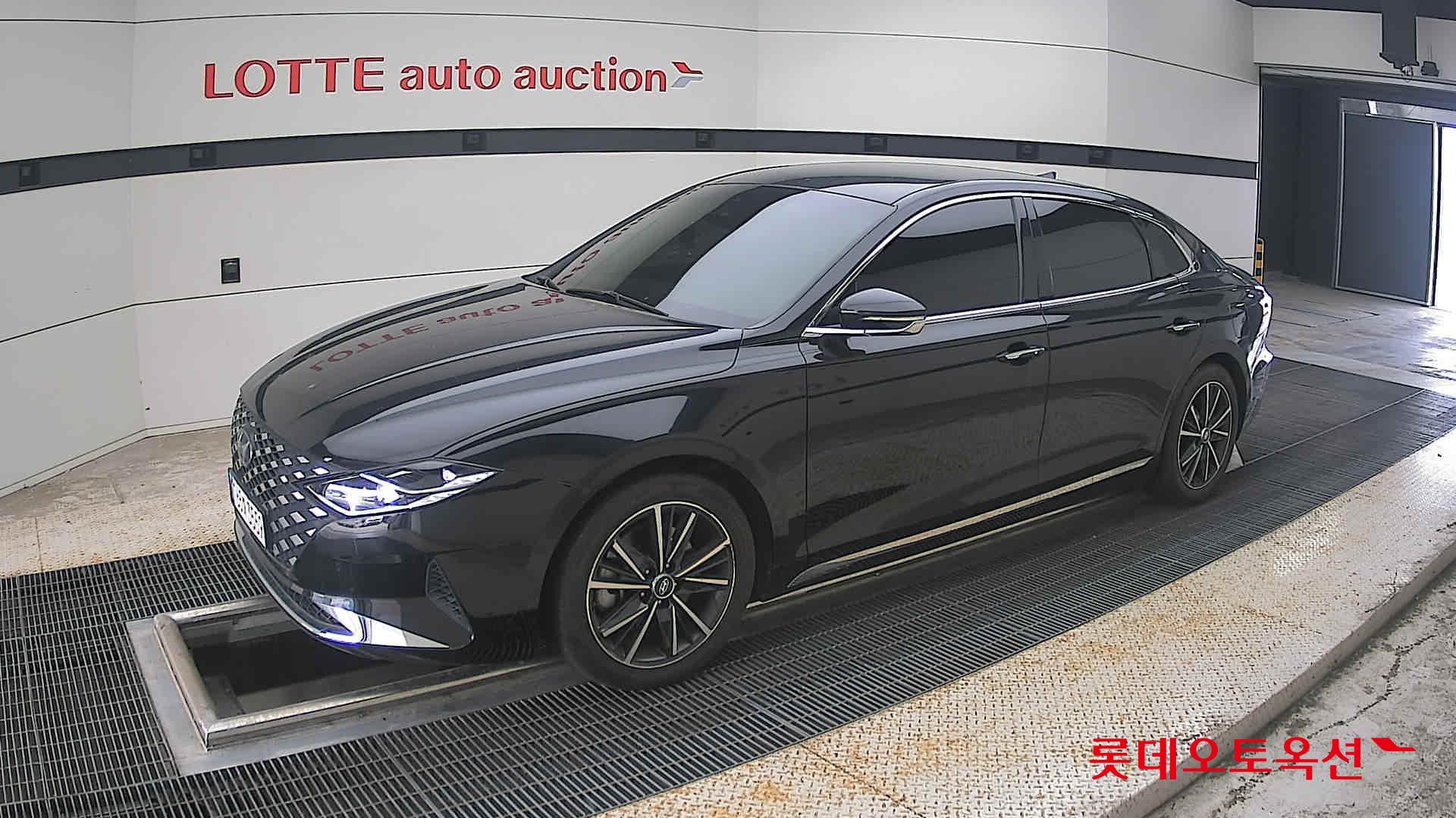 2022 - hyundai grandeur