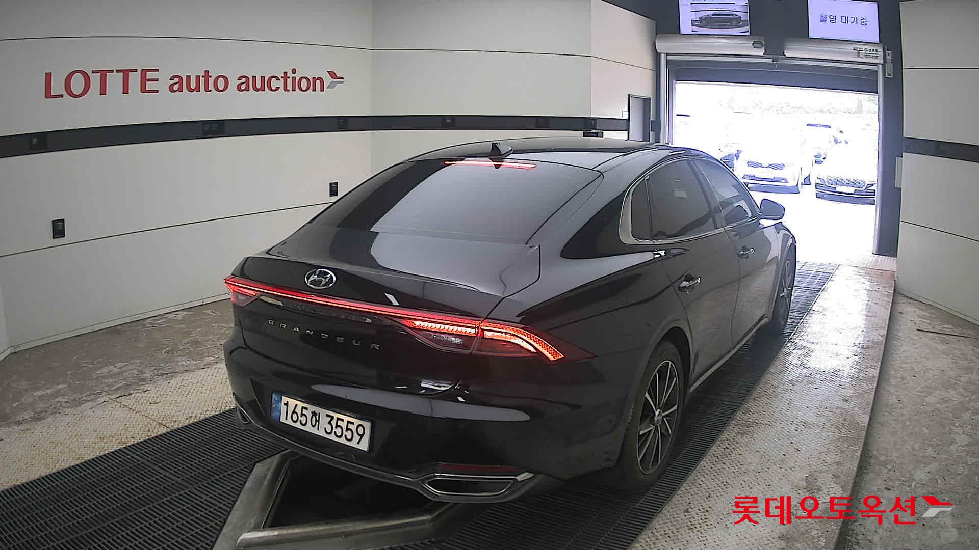 2022 - hyundai grandeur