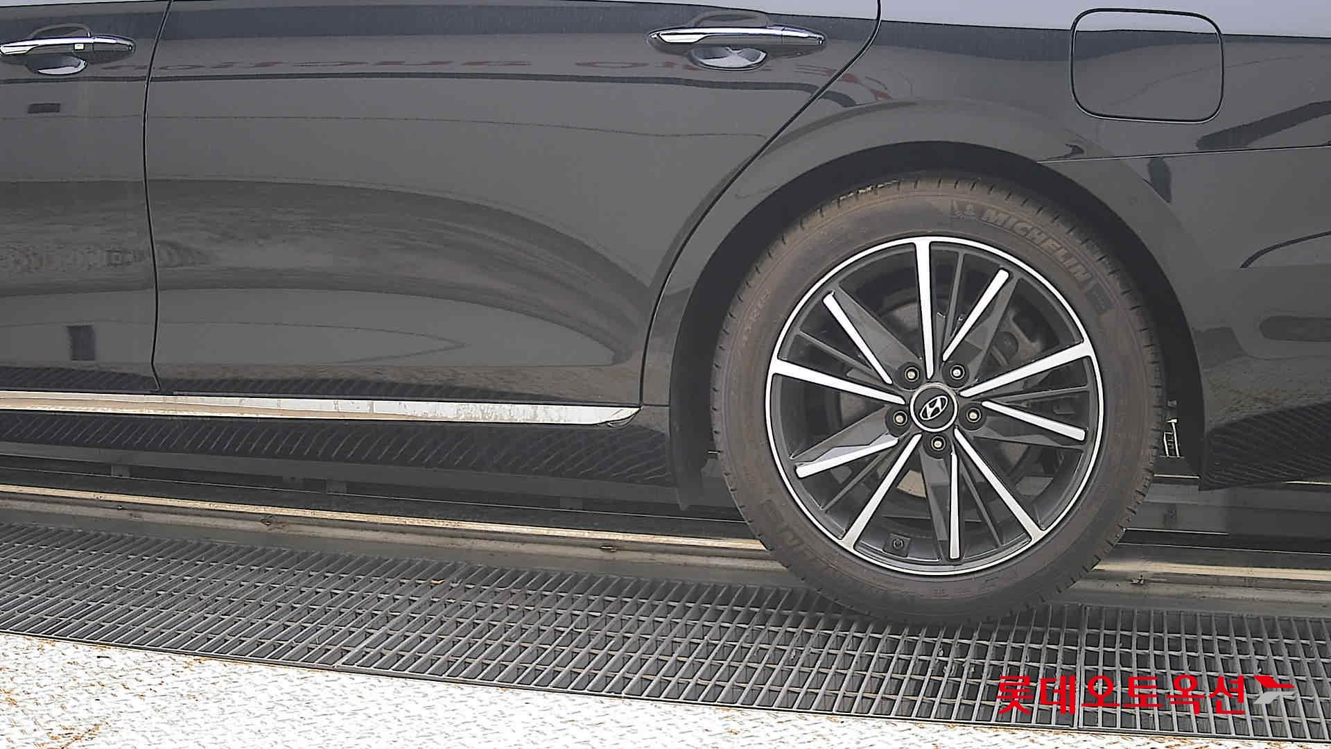 2022 - hyundai grandeur
