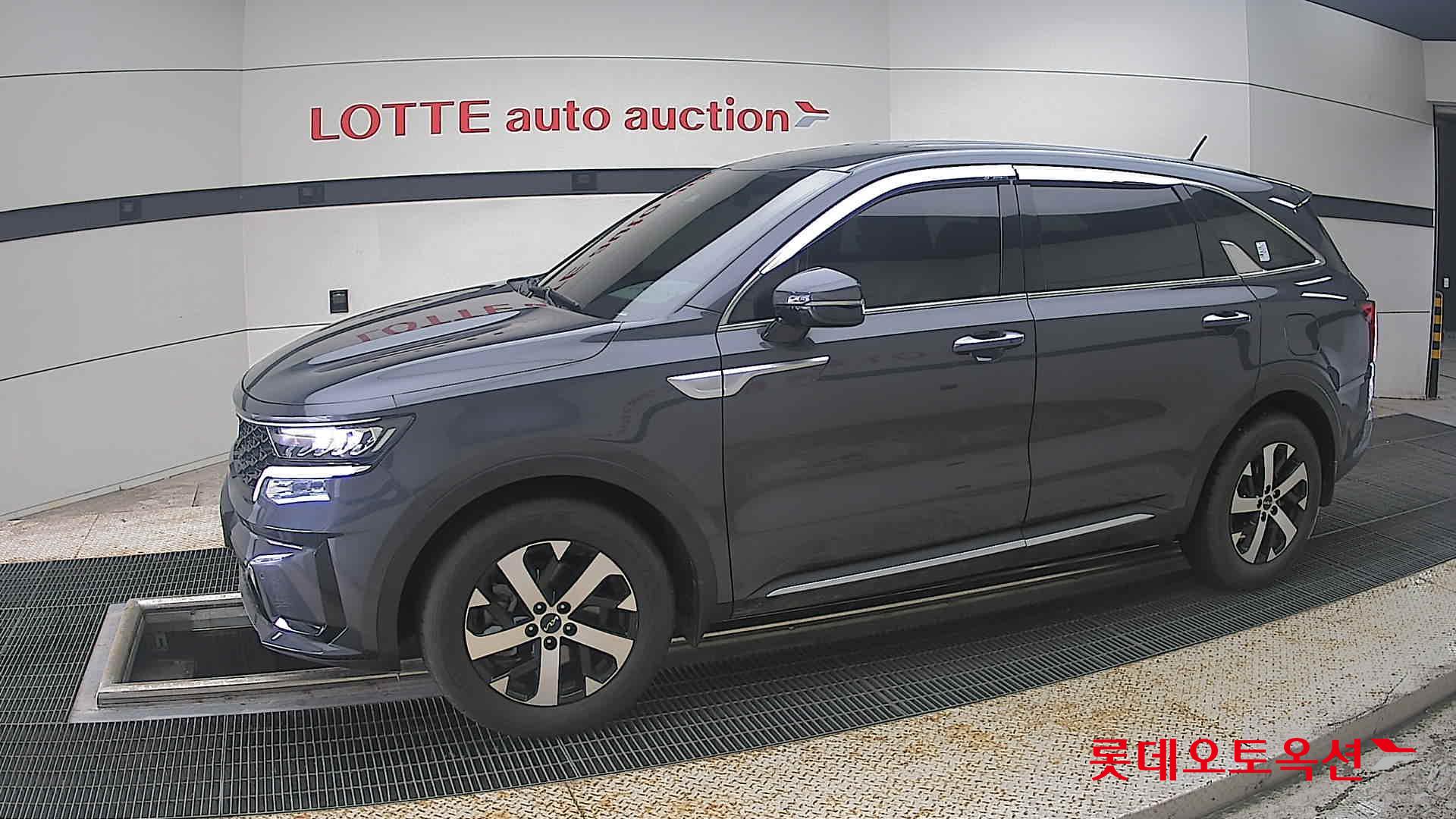 2023 - kia sorento
