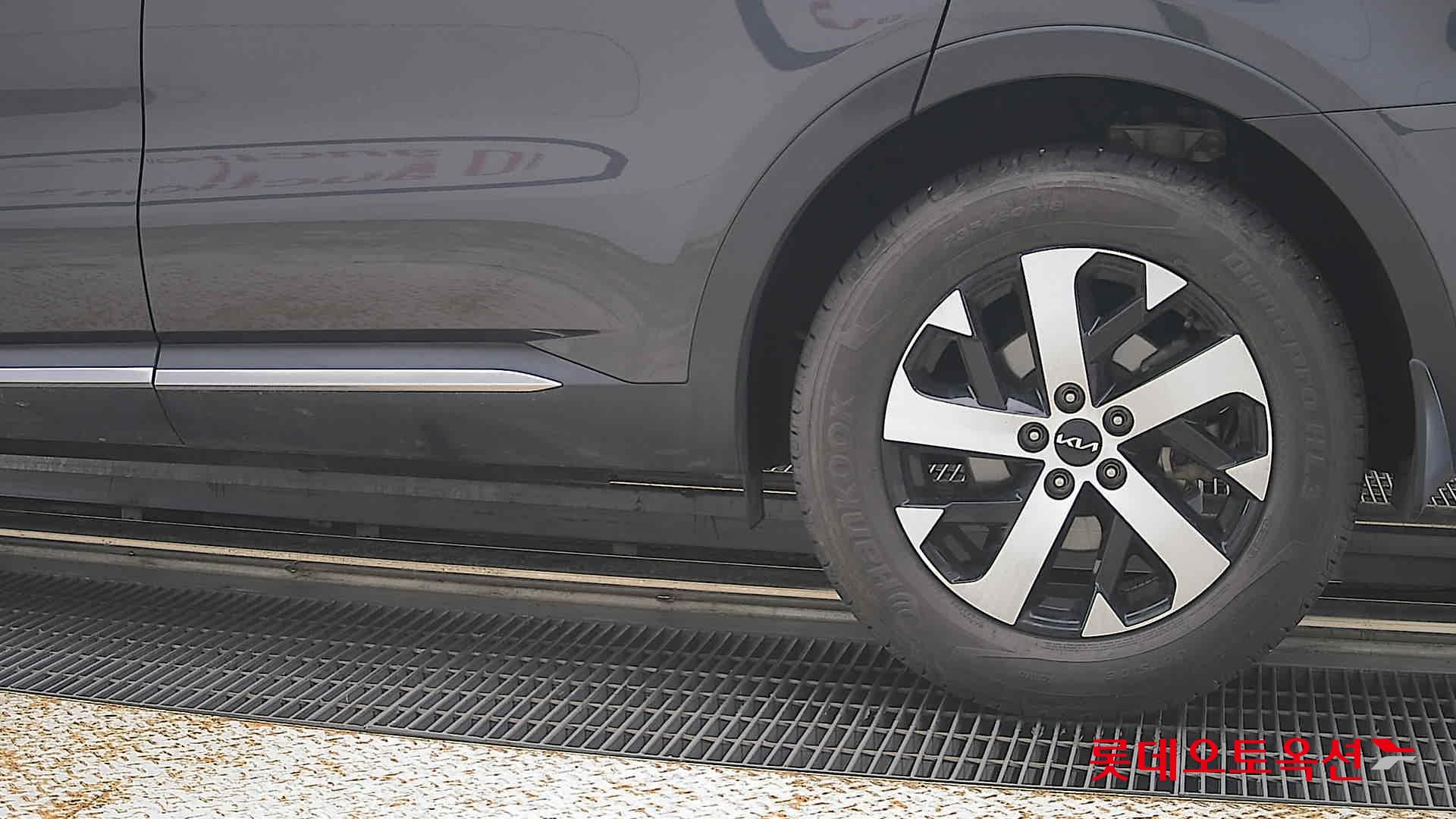 2023 - kia sorento