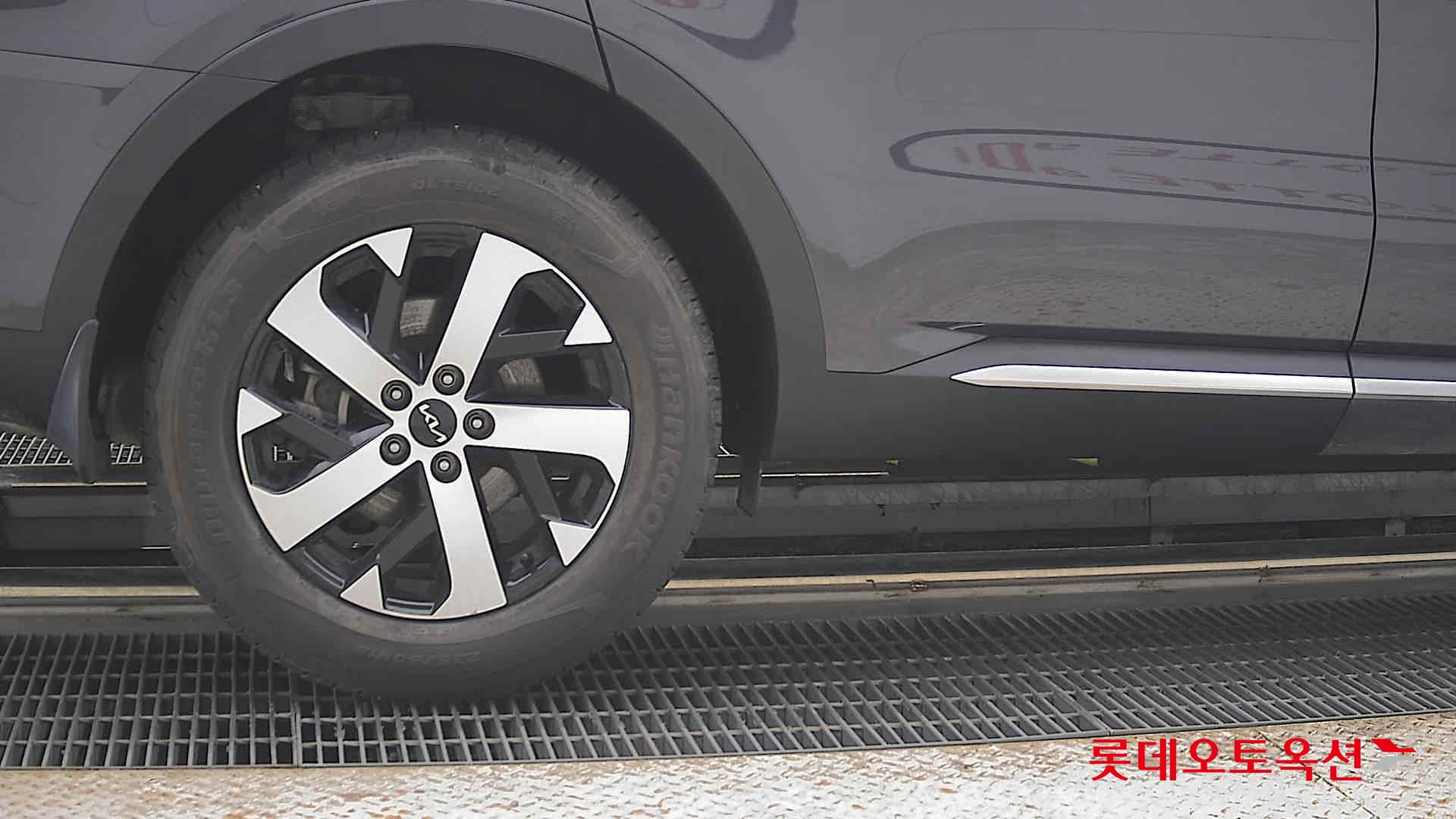 2023 - kia sorento