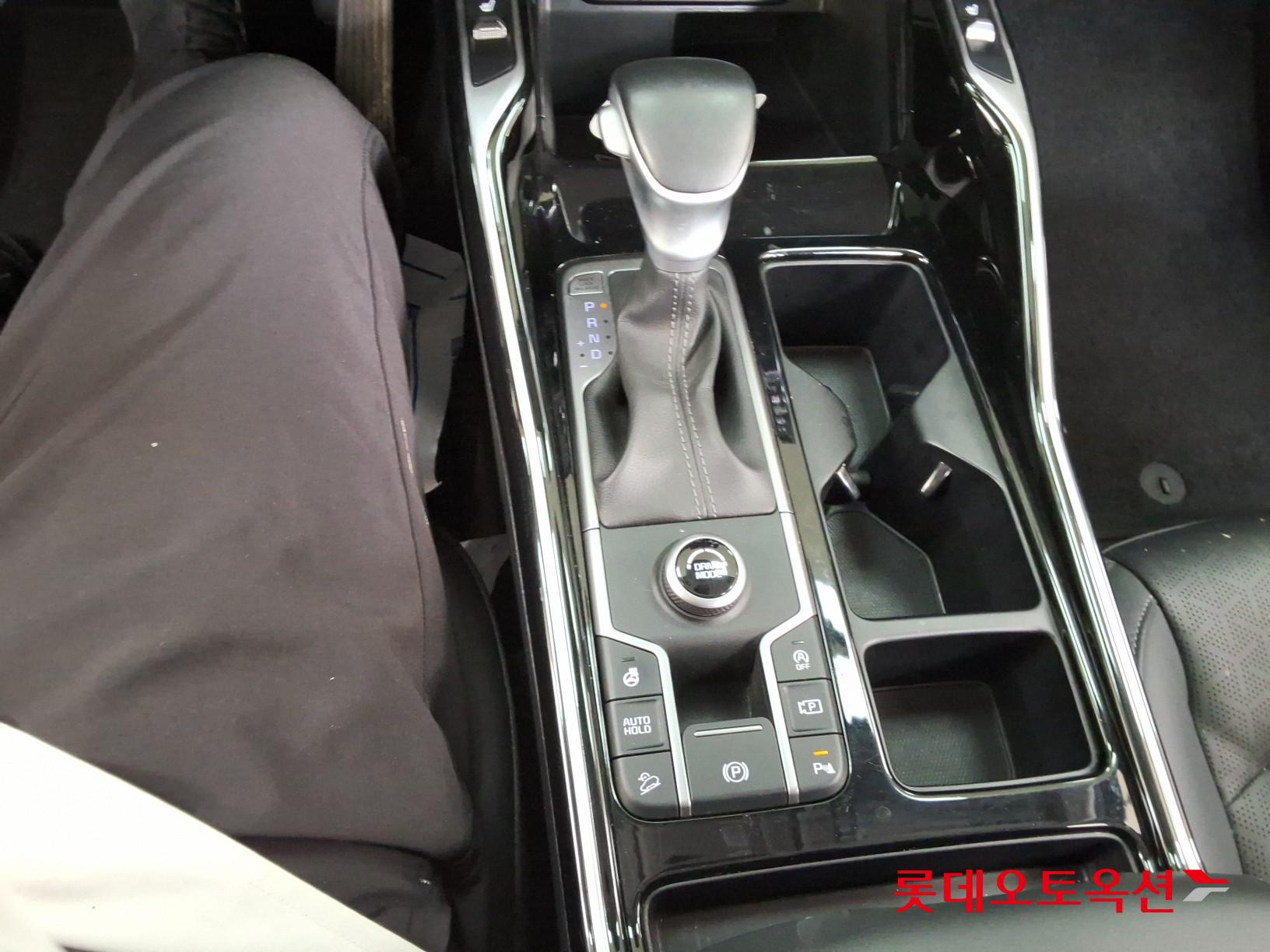 2023 - kia sorento