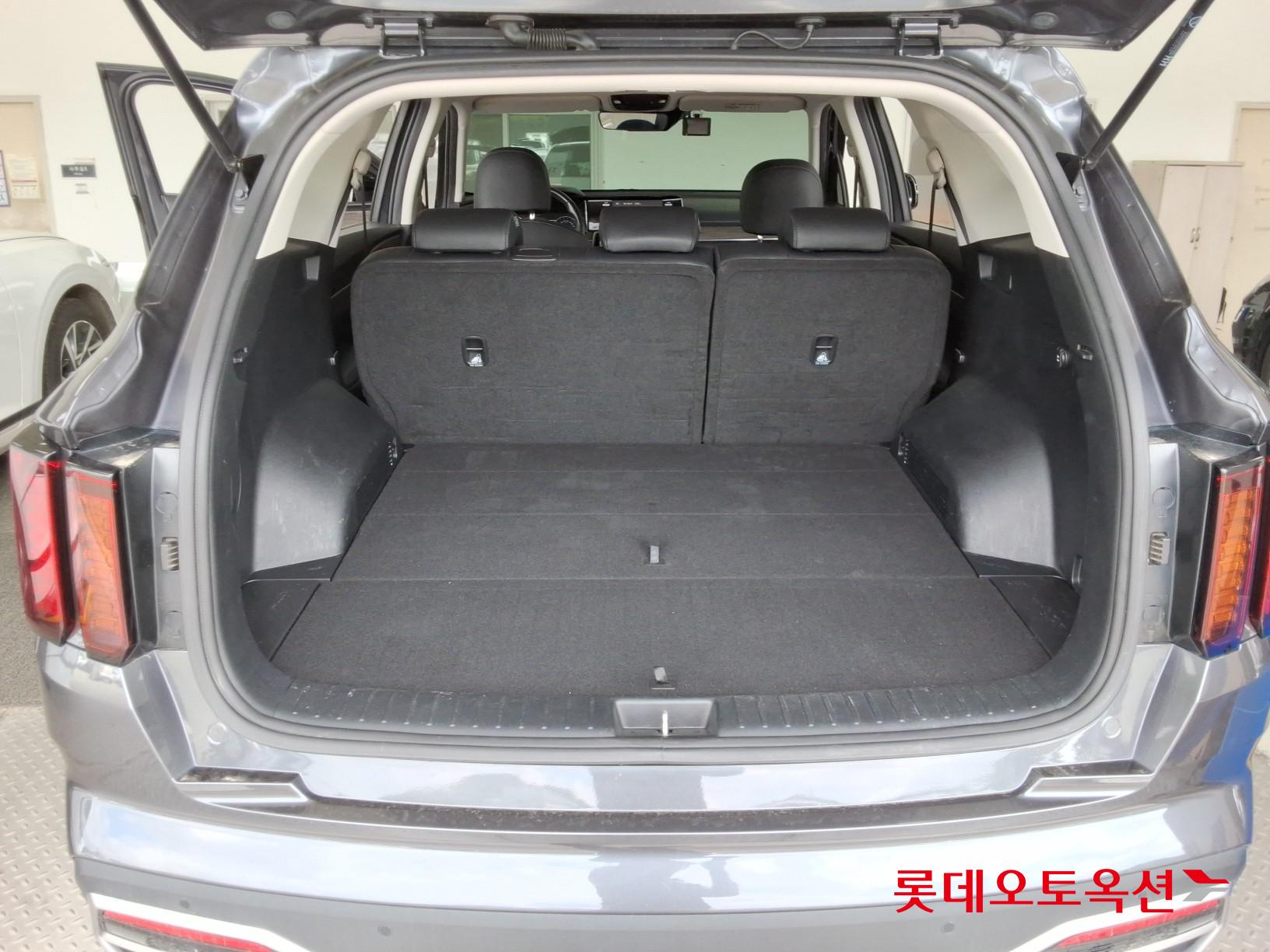 2023 - kia sorento
