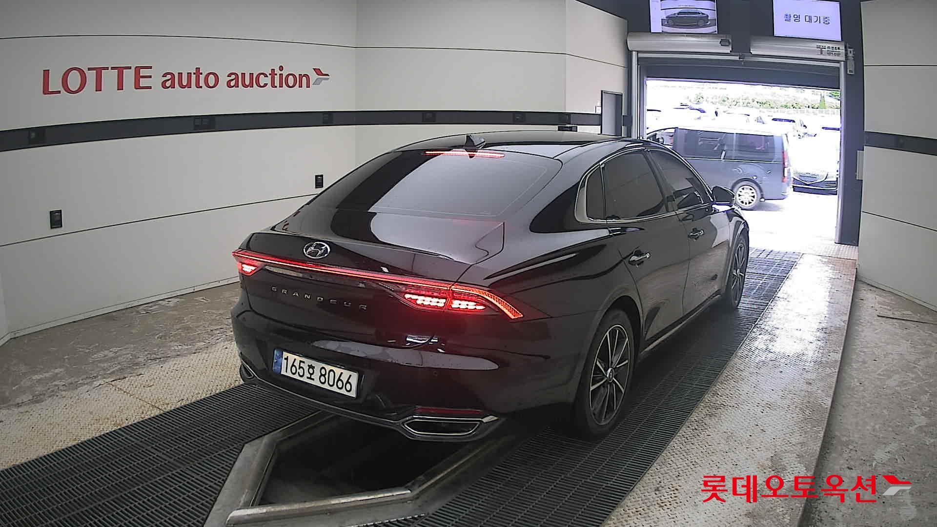 2022 - hyundai grandeur