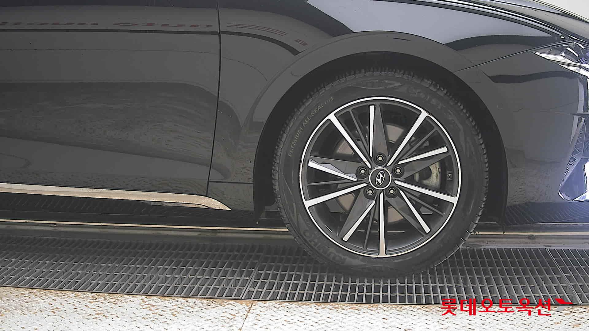 2022 - hyundai grandeur