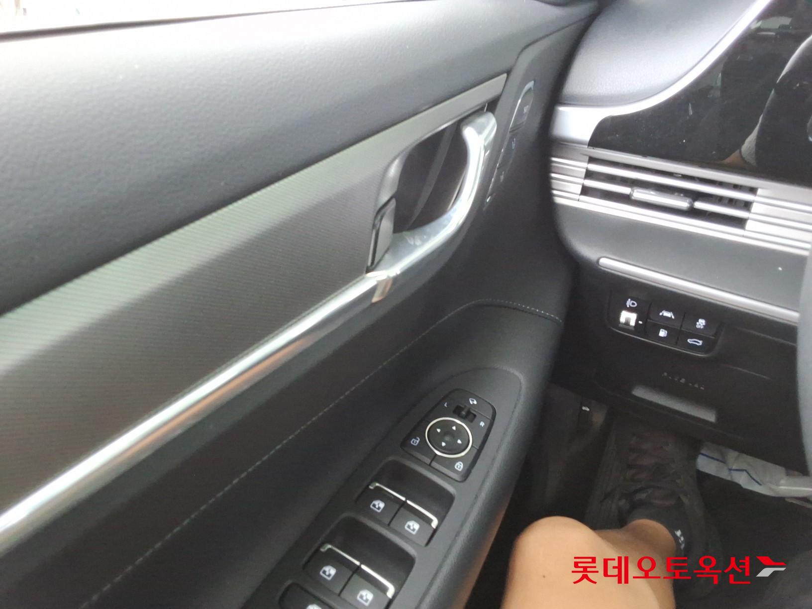 2022 - hyundai grandeur