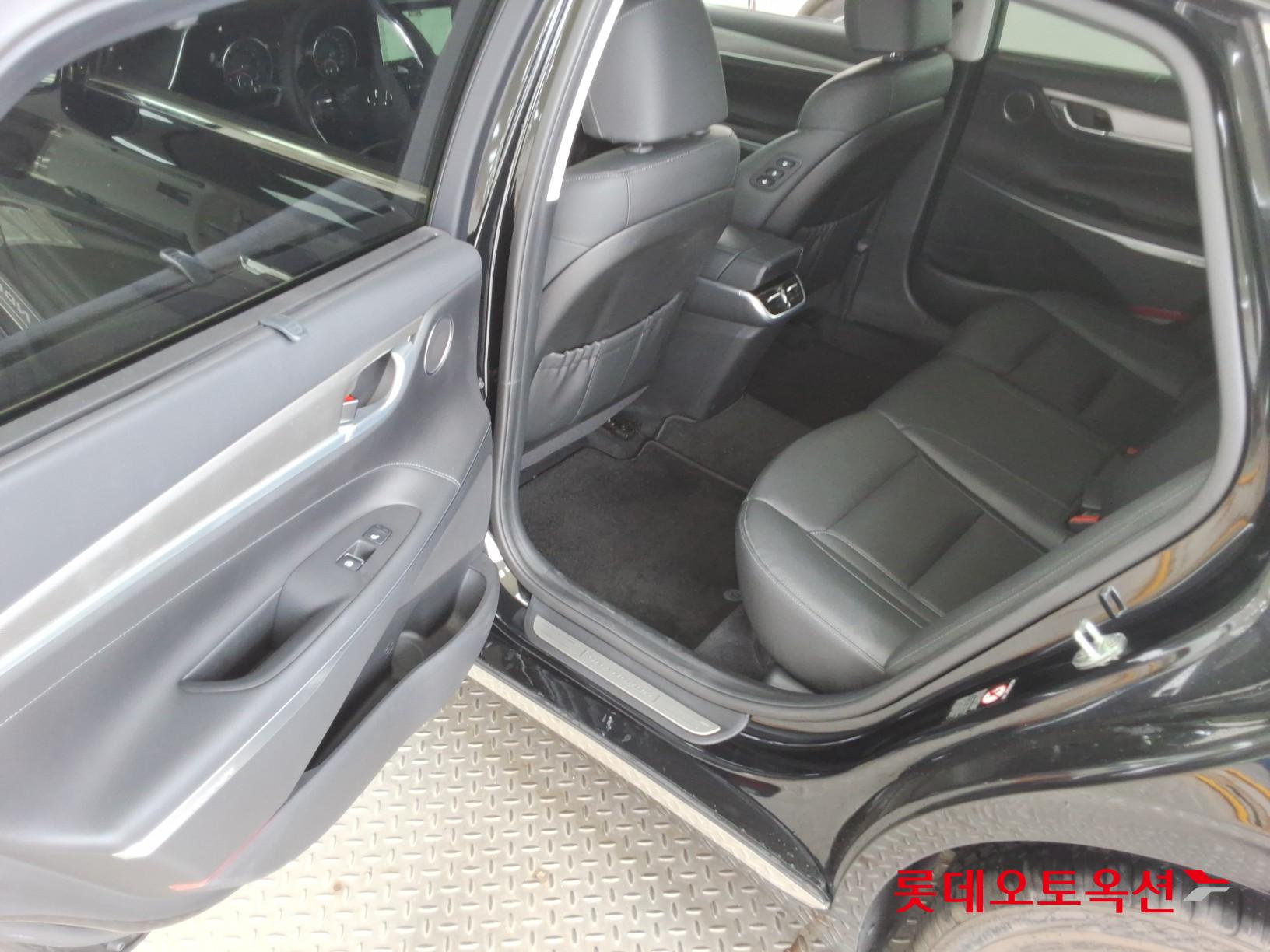 2022 - hyundai grandeur