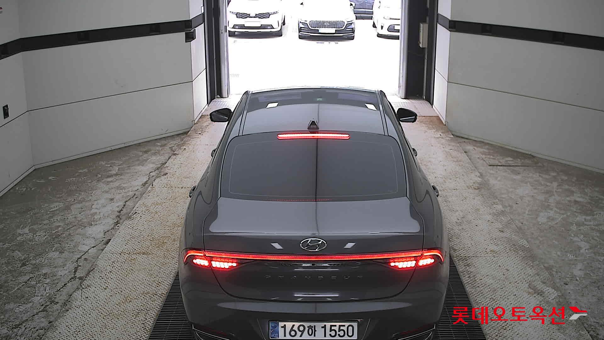 2022 - hyundai grandeur