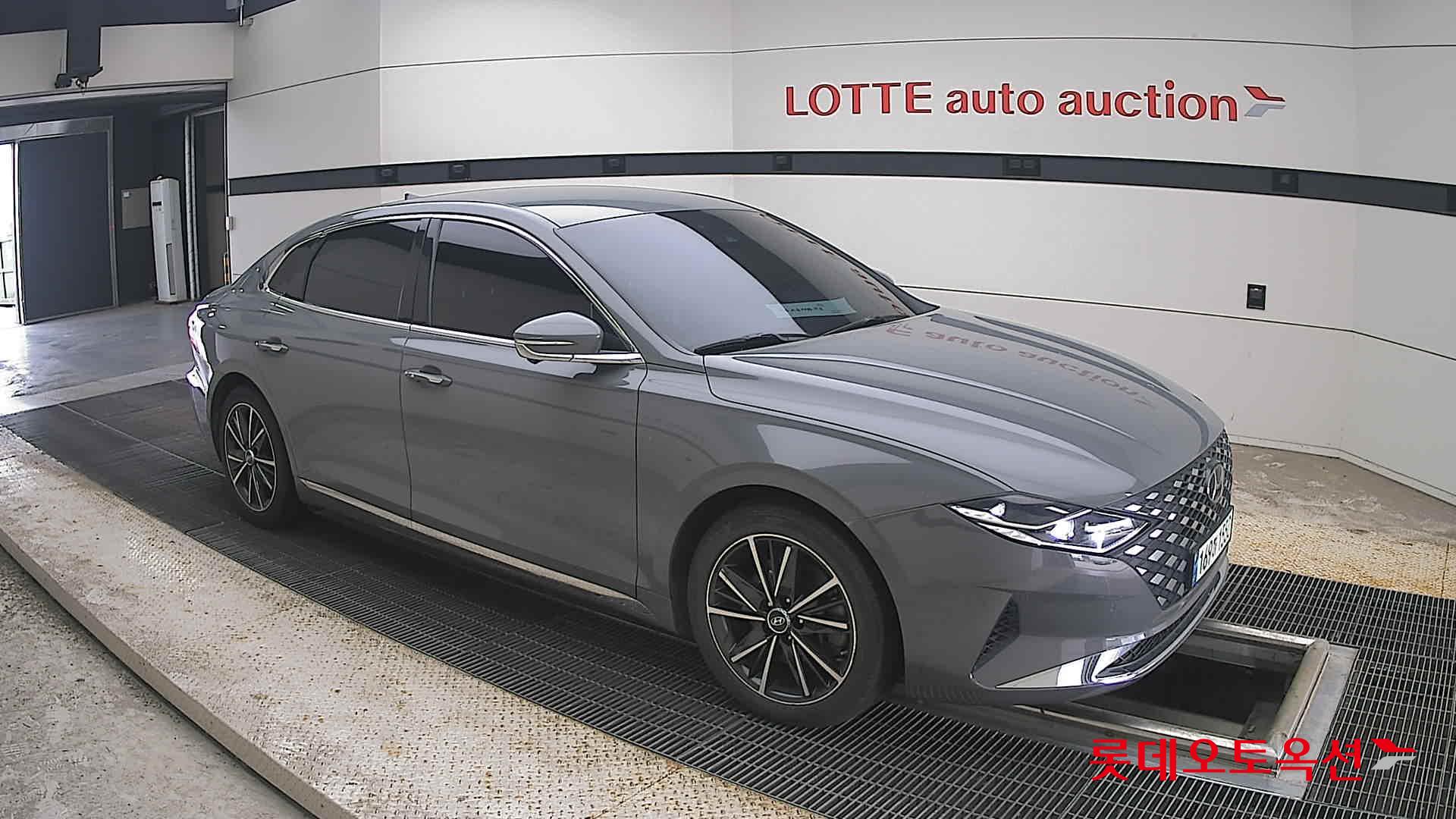 2022 - hyundai grandeur
